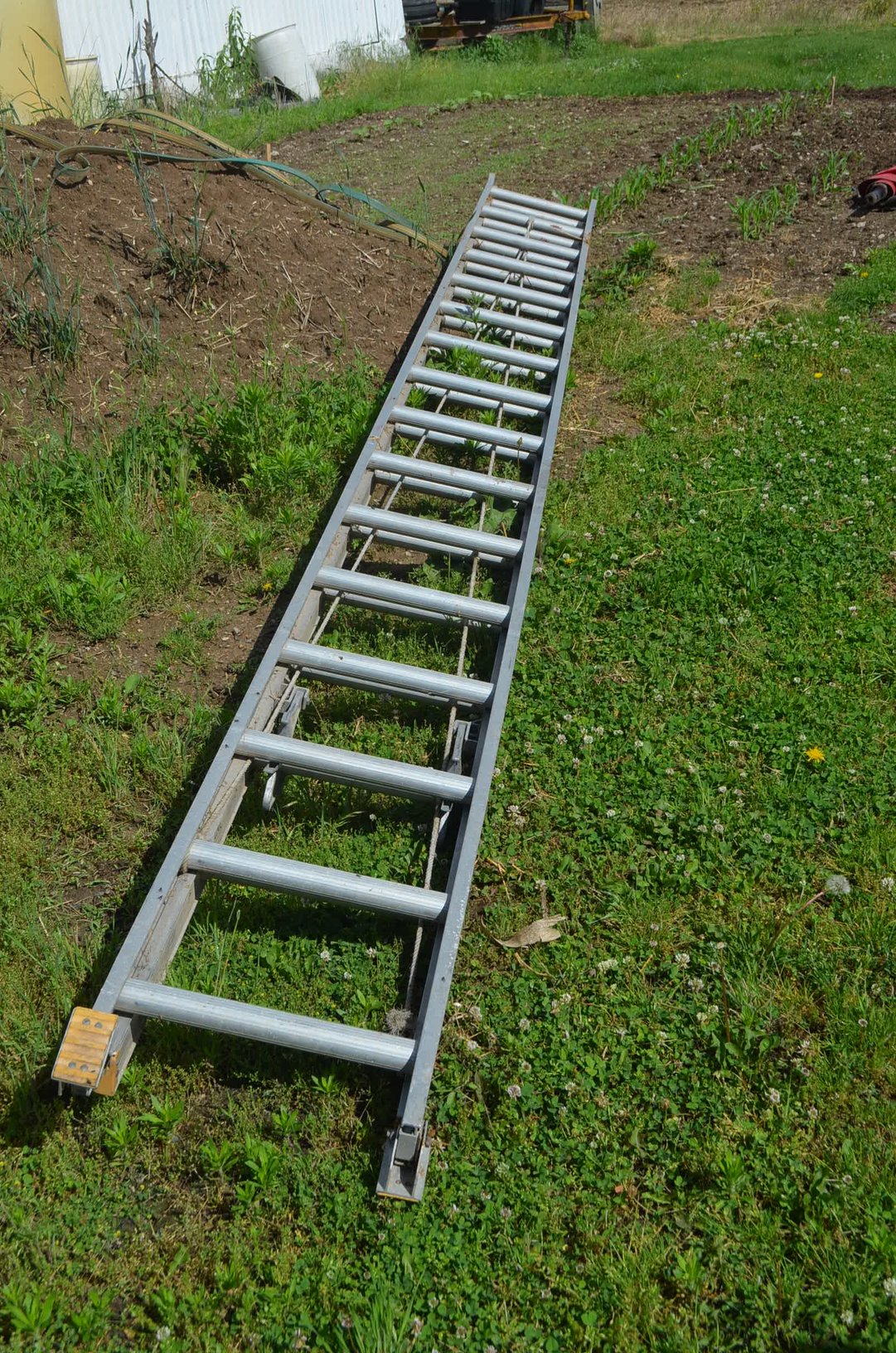 Property photo 21 - FARM EQUIPMENT AUCTION IN DEKALB COUNTY, INDIANA