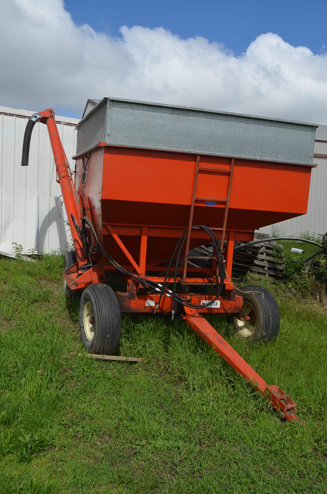 Property photo 43 - FARM EQUIPMENT AUCTION IN DEKALB COUNTY, INDIANA