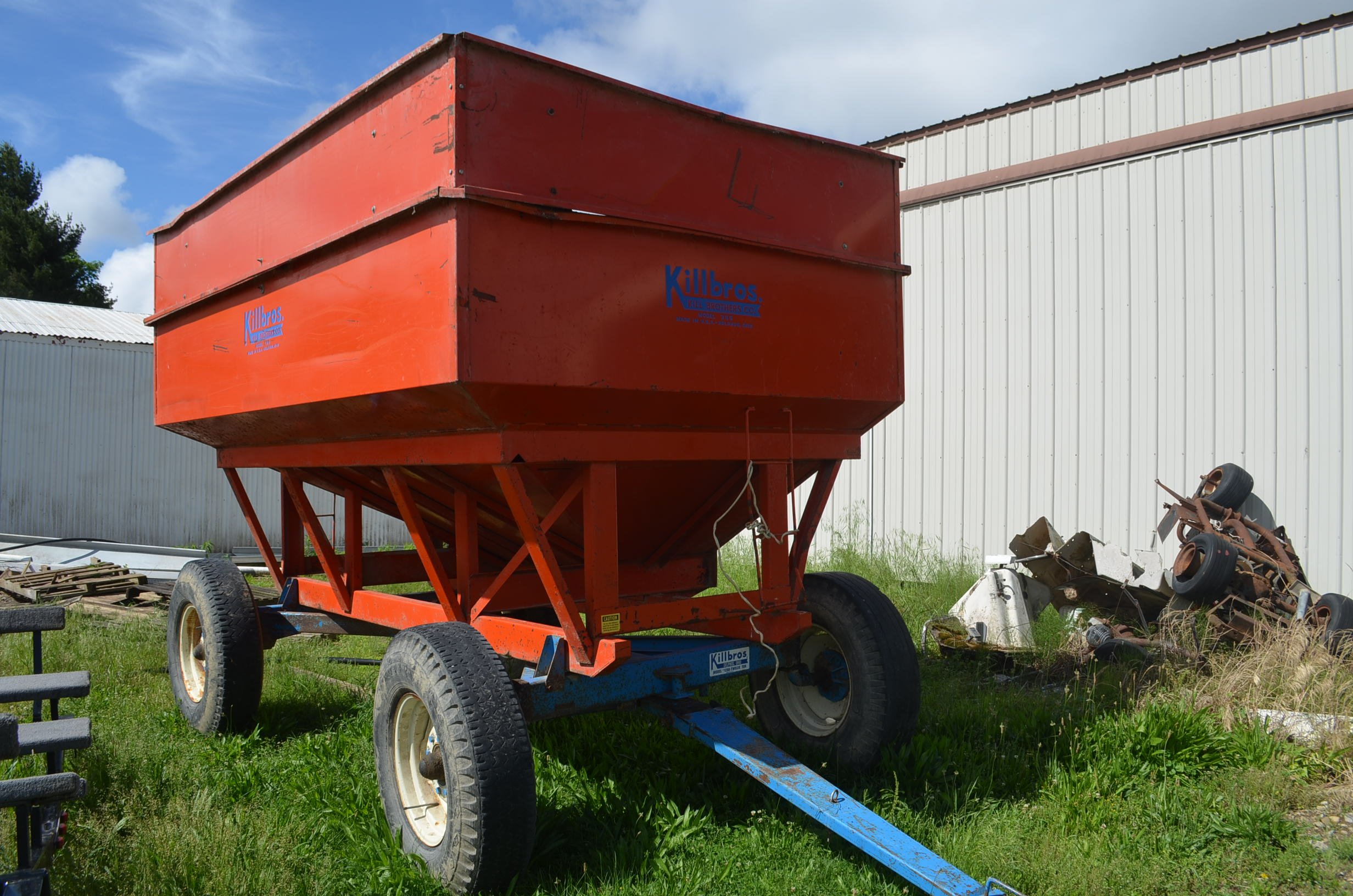 Property photo 51 - FARM EQUIPMENT AUCTION IN DEKALB COUNTY, INDIANA