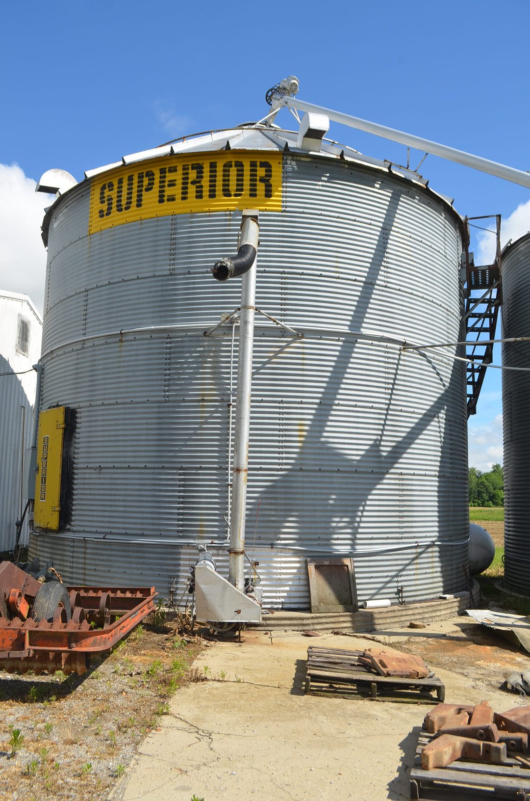 Property photo 62 - FARM EQUIPMENT AUCTION IN DEKALB COUNTY, INDIANA