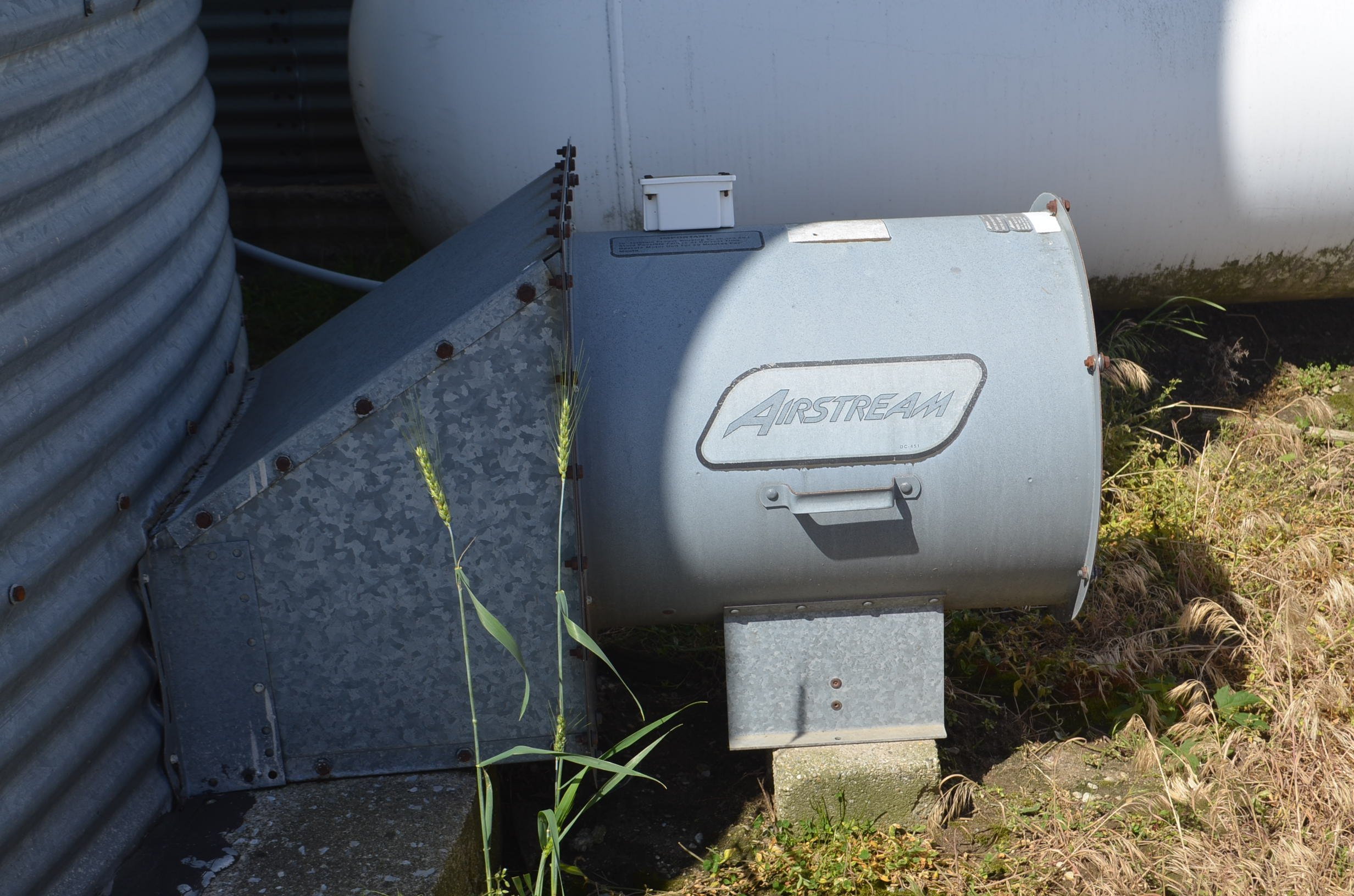 Property photo 65 - FARM EQUIPMENT AUCTION IN DEKALB COUNTY, INDIANA