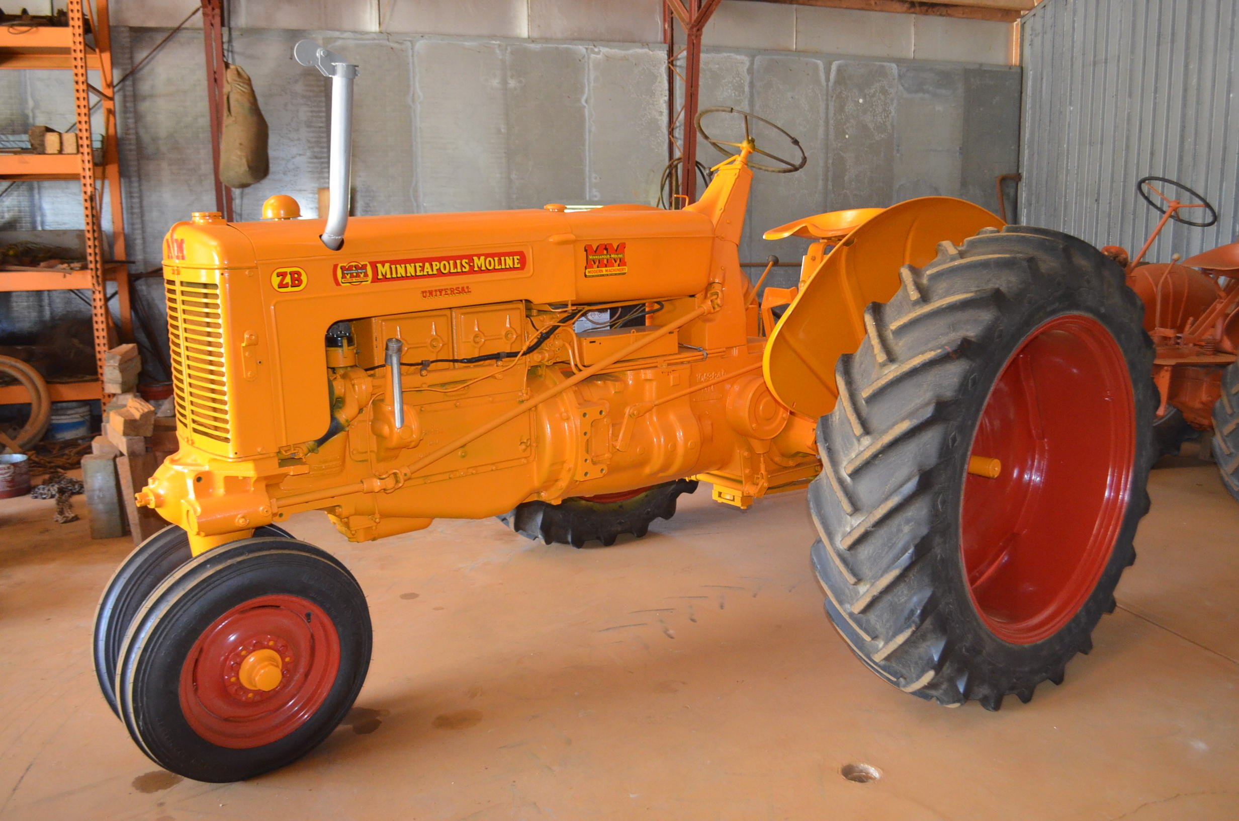 Property photo 112 - FARM EQUIPMENT AUCTION IN DEKALB COUNTY, INDIANA
