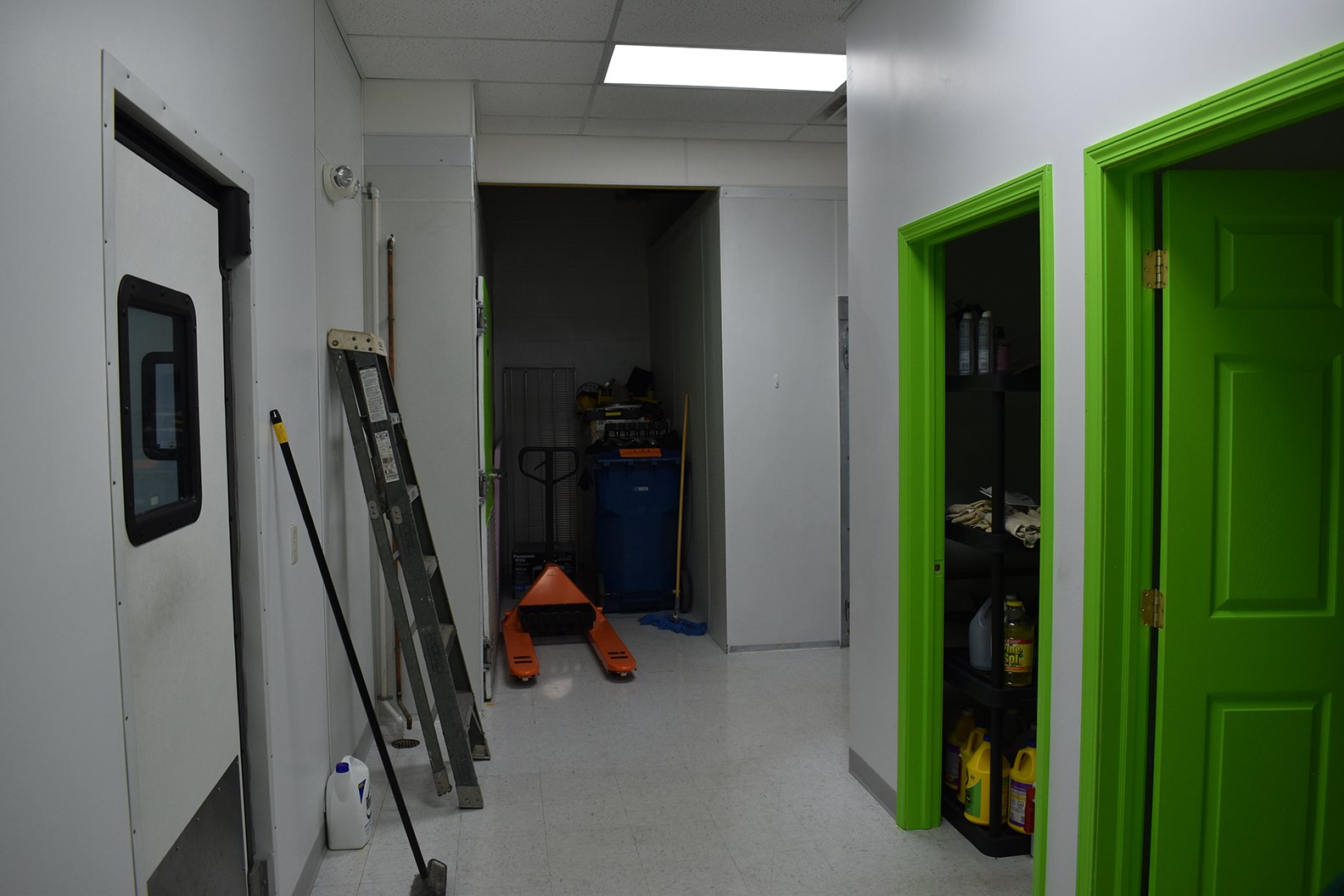 Property photo 25 - Sealed Bid Commercial Retail Property Auction in Edgerton, OH