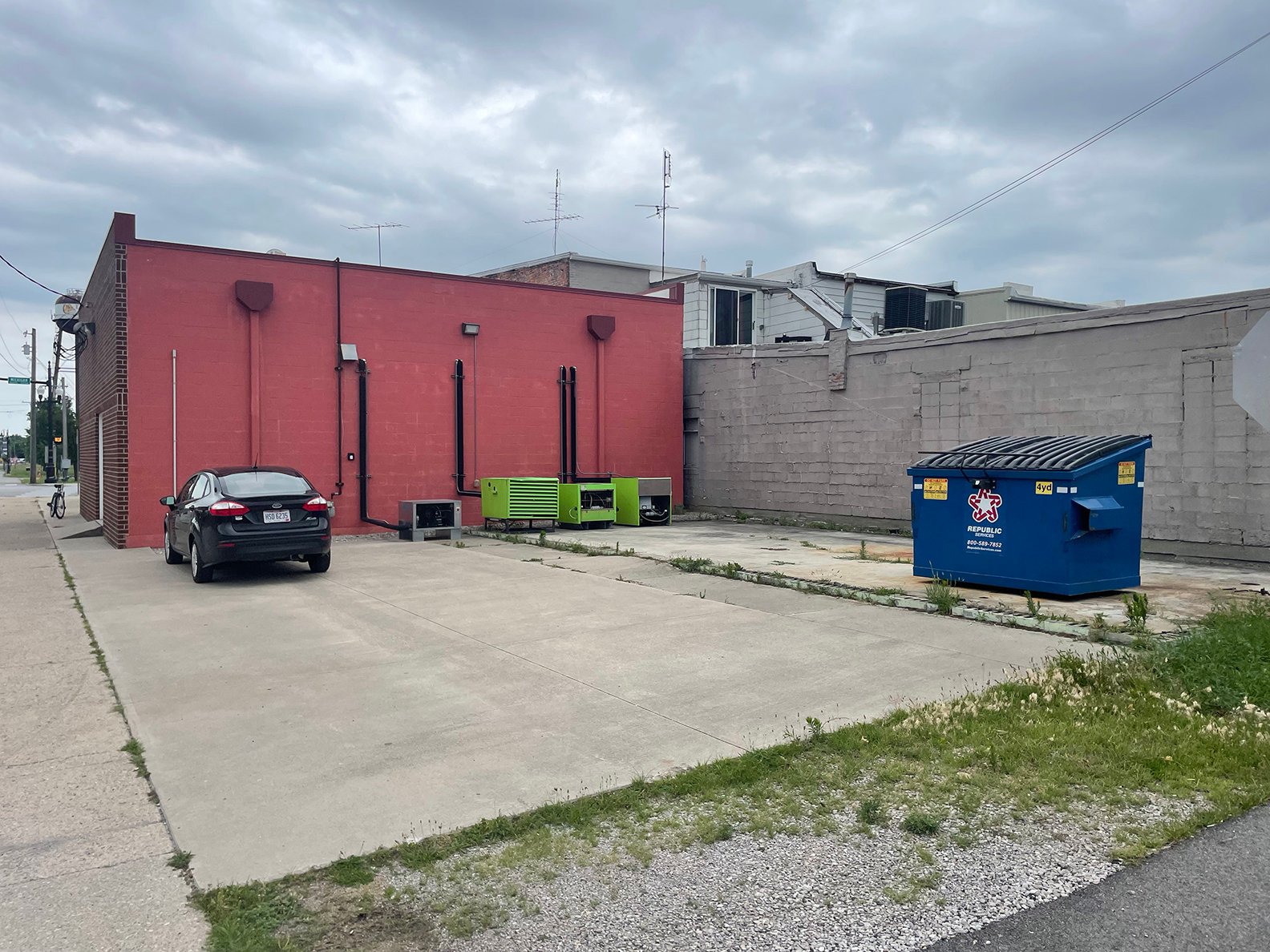 Property photo 15 - Sealed Bid Commercial Retail Property Auction in Edgerton, OH