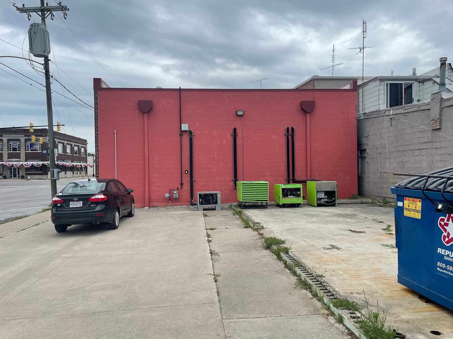 Property photo 16 - Sealed Bid Commercial Retail Property Auction in Edgerton, OH