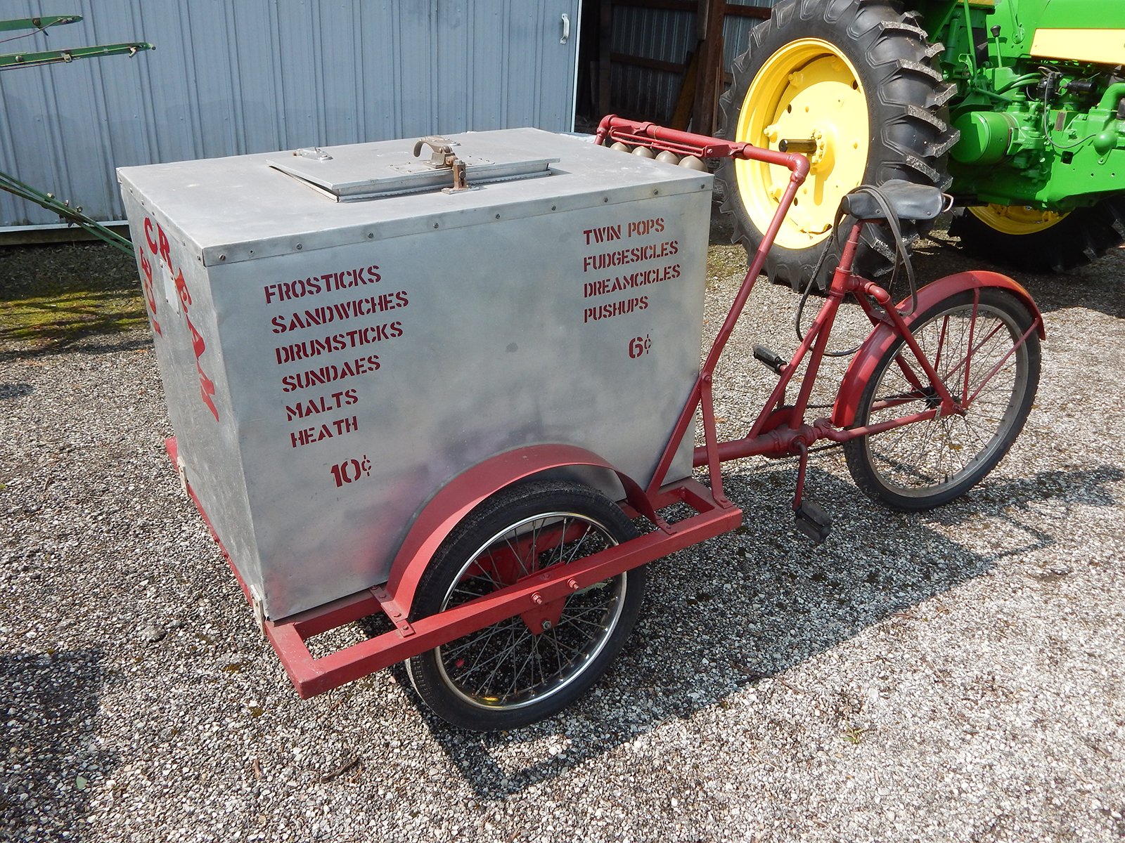 Property photo 16 - UNIQUE COLLECTION AUCTION IN MIAMI COUNTY, IN