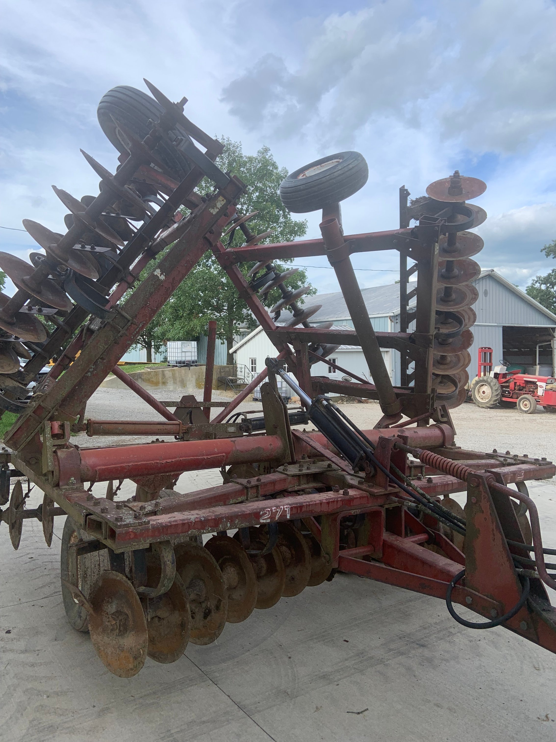 Property photo 548 - FARM EQUIPMENT AUCTION IN ALLEN COUNTY, INDIANA