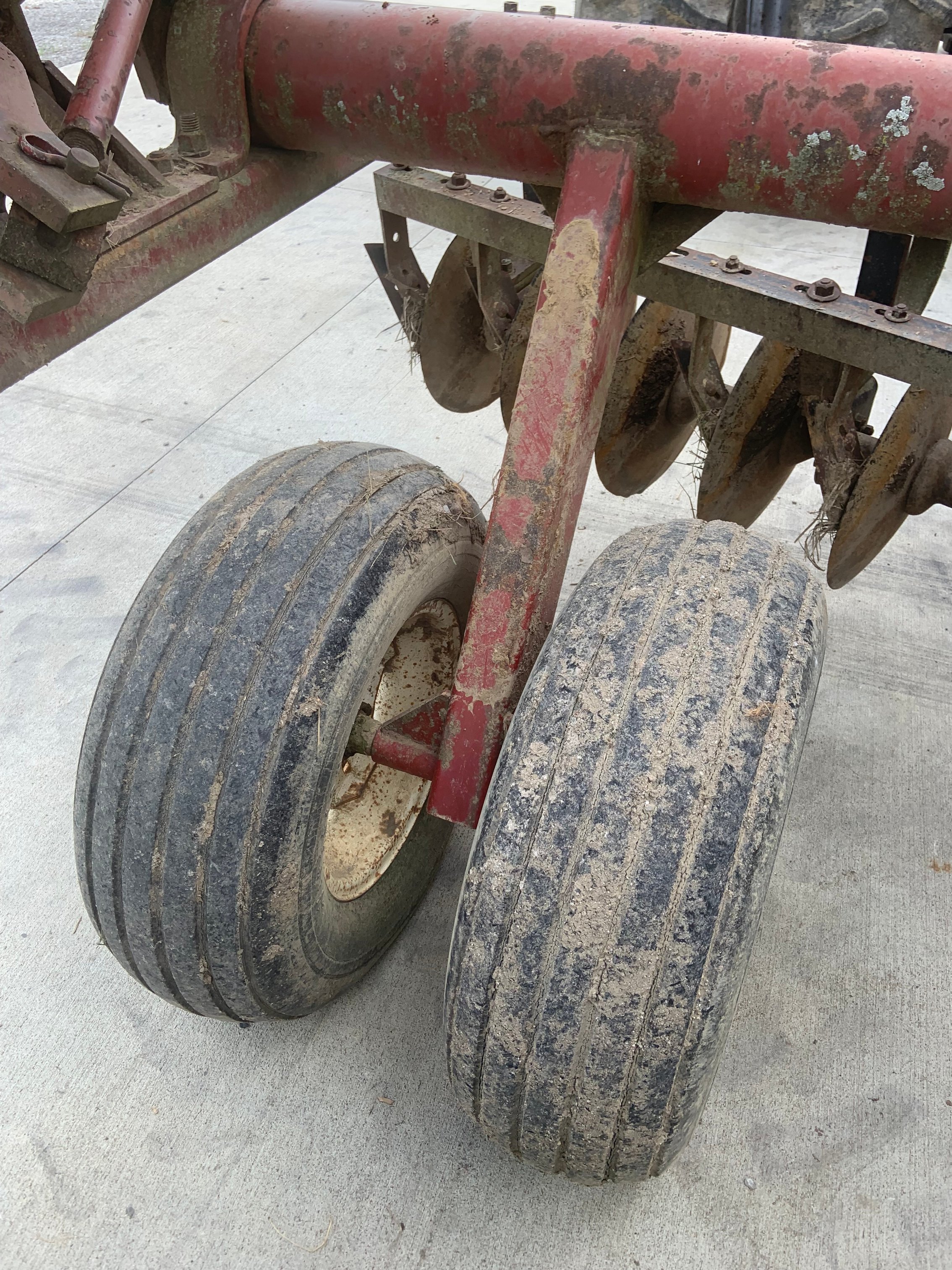 Property photo 574 - FARM EQUIPMENT AUCTION IN ALLEN COUNTY, INDIANA