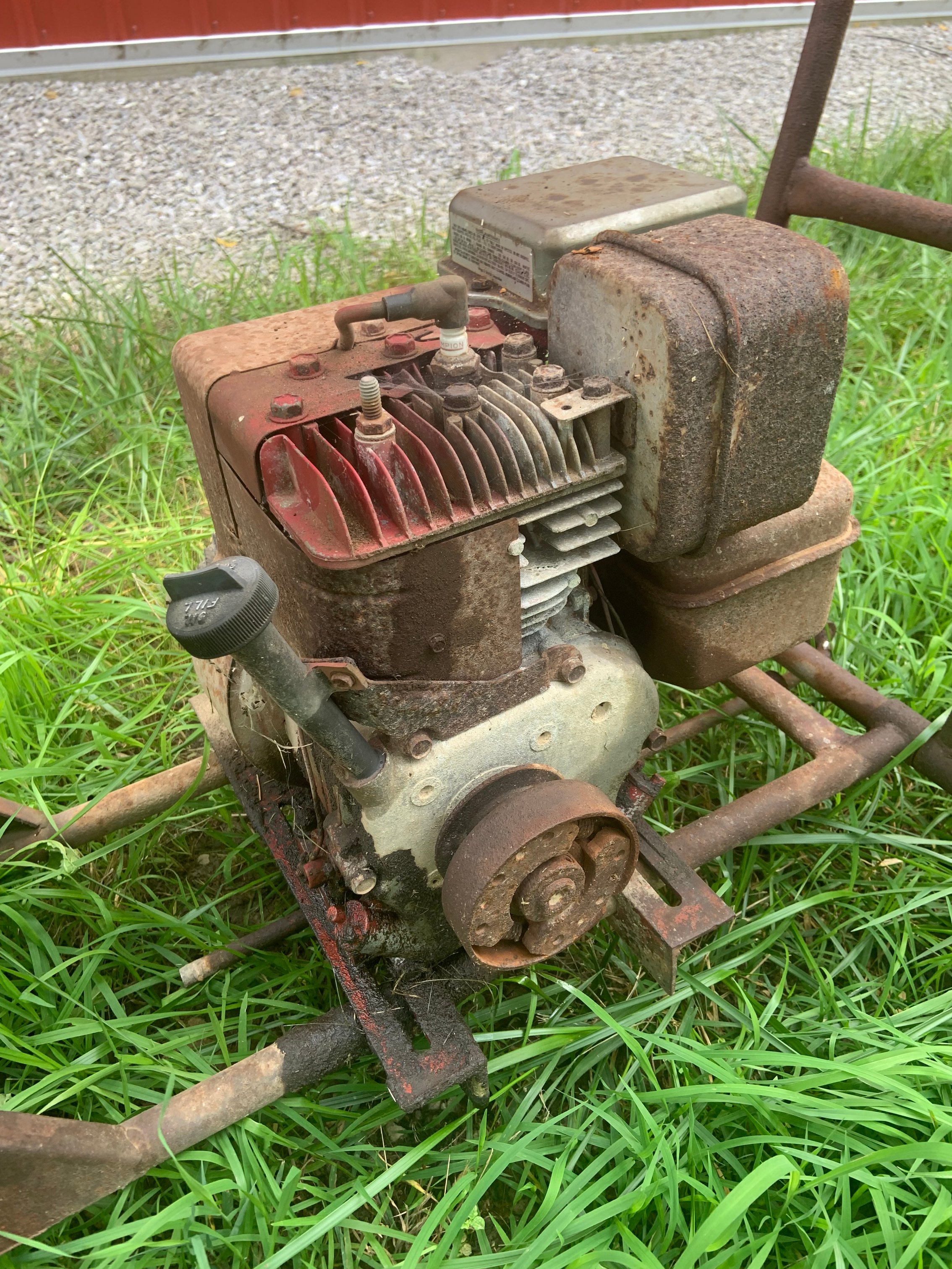 Property photo 588 - FARM EQUIPMENT AUCTION IN ALLEN COUNTY, INDIANA