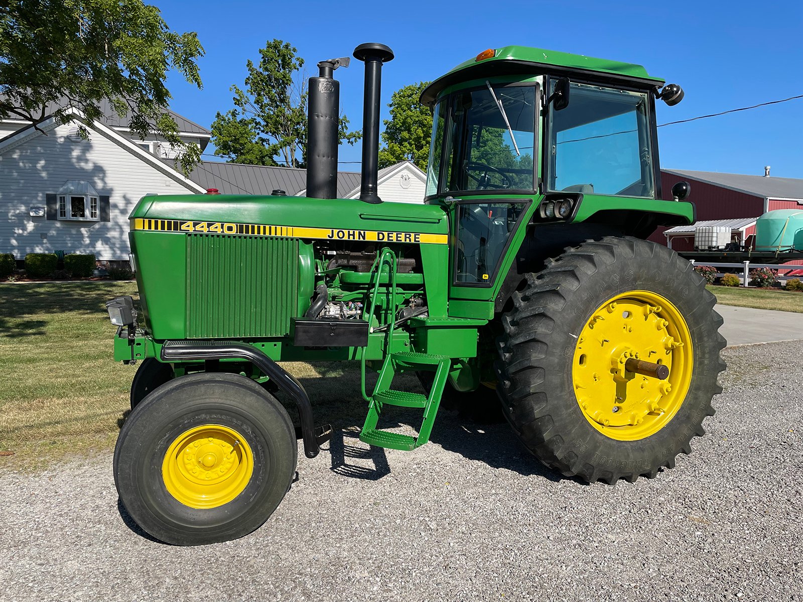 Property photo 1 - FARM EQUIPMENT AUCTION IN ALLEN COUNTY, INDIANA