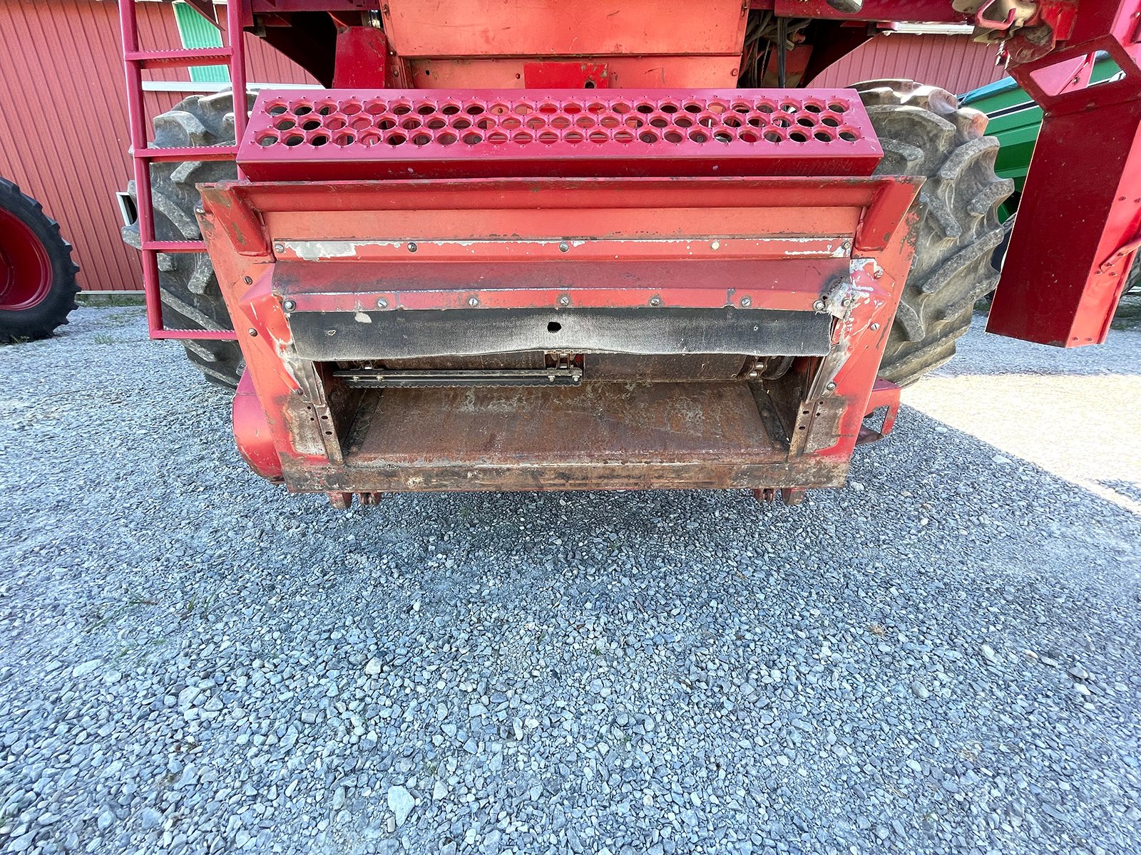 Property photo 107 - FARM EQUIPMENT AUCTION IN ALLEN COUNTY, INDIANA