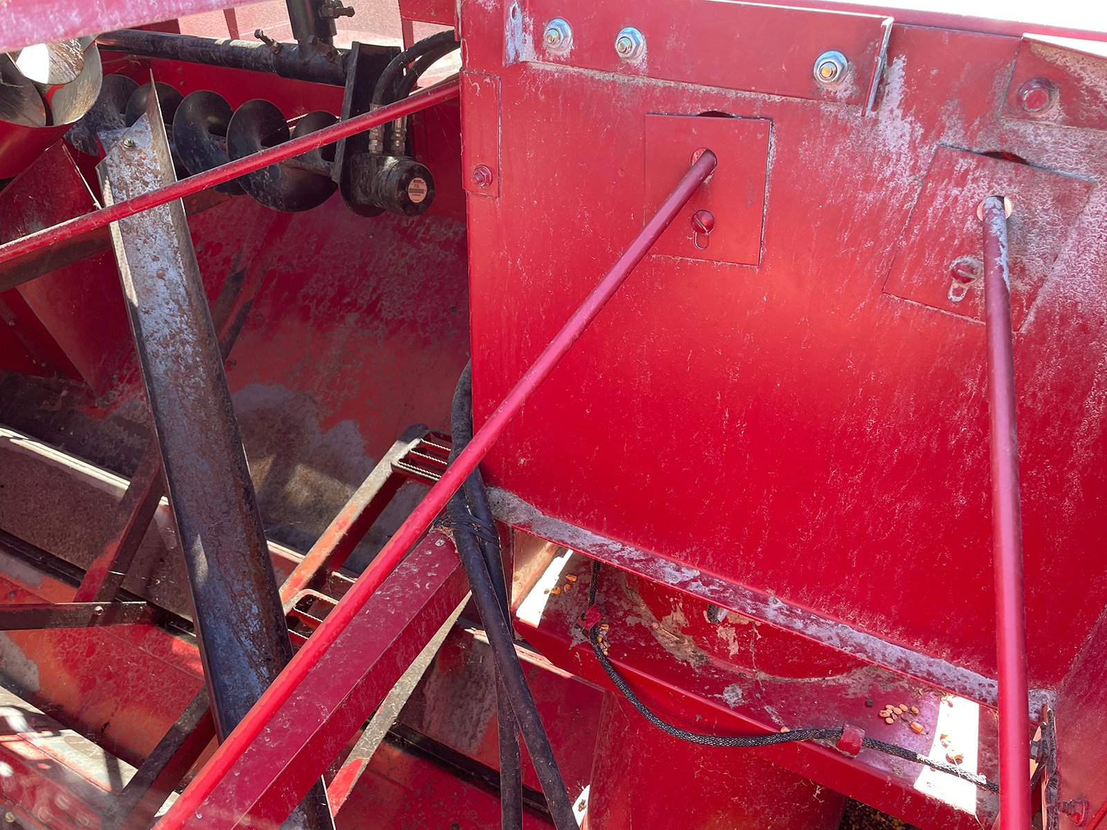 Property photo 136 - FARM EQUIPMENT AUCTION IN ALLEN COUNTY, INDIANA