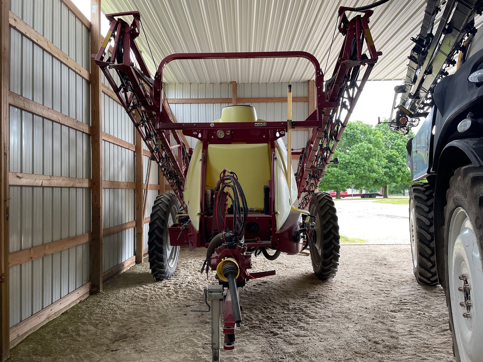 Property photo 452 - FARM EQUIPMENT AUCTION IN ALLEN COUNTY, INDIANA
