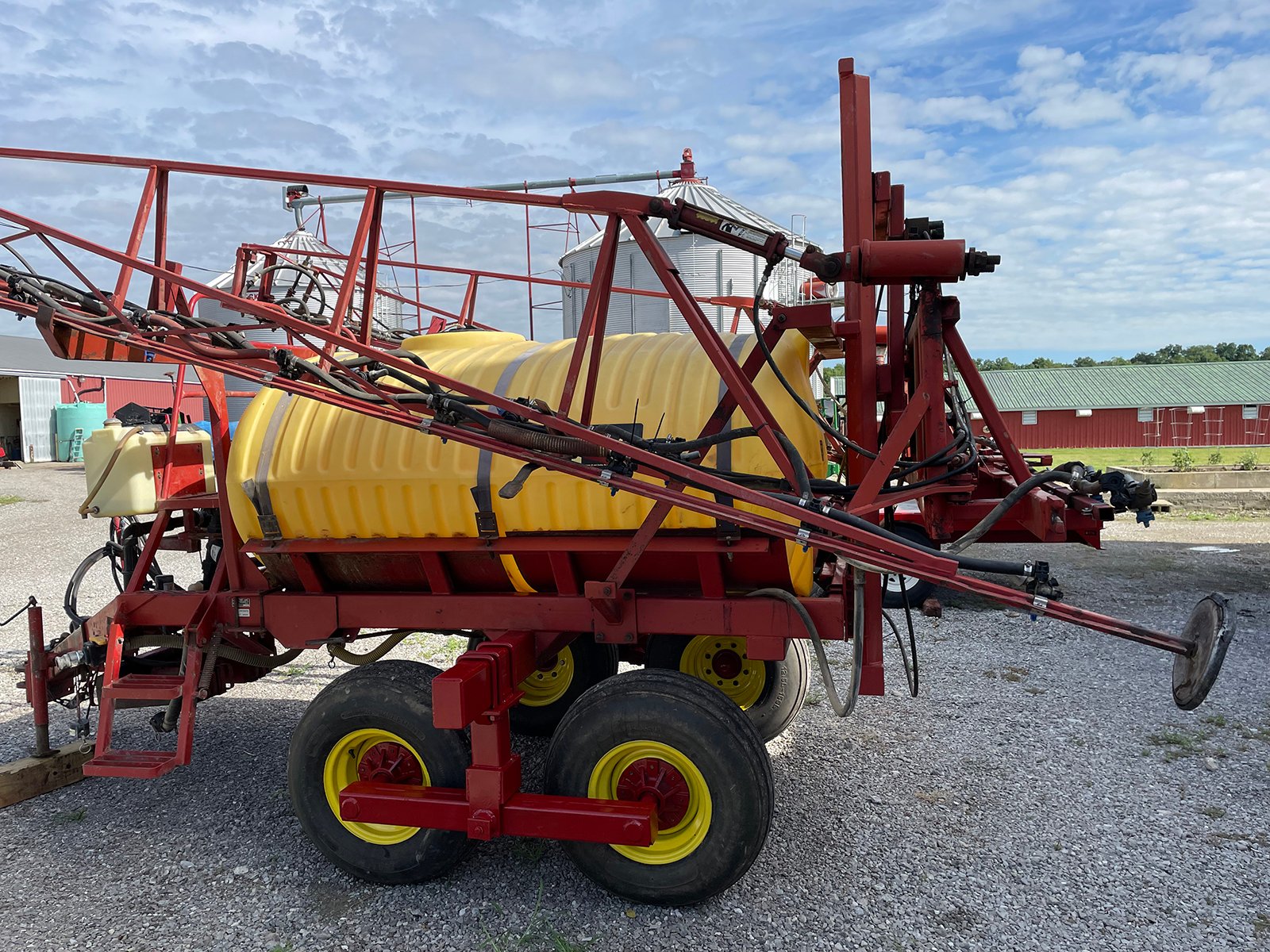 Property photo 466 - FARM EQUIPMENT AUCTION IN ALLEN COUNTY, INDIANA