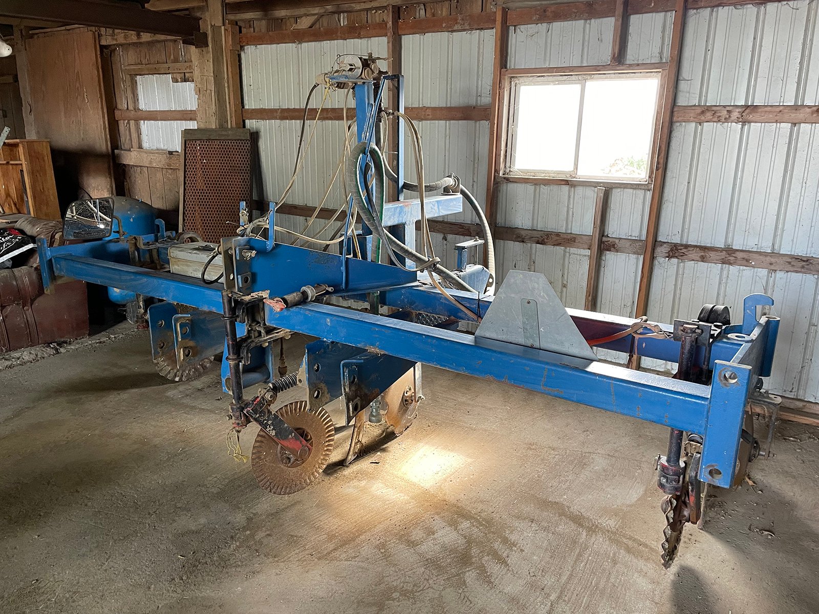 Property photo 607 - FARM EQUIPMENT AUCTION IN ALLEN COUNTY, INDIANA
