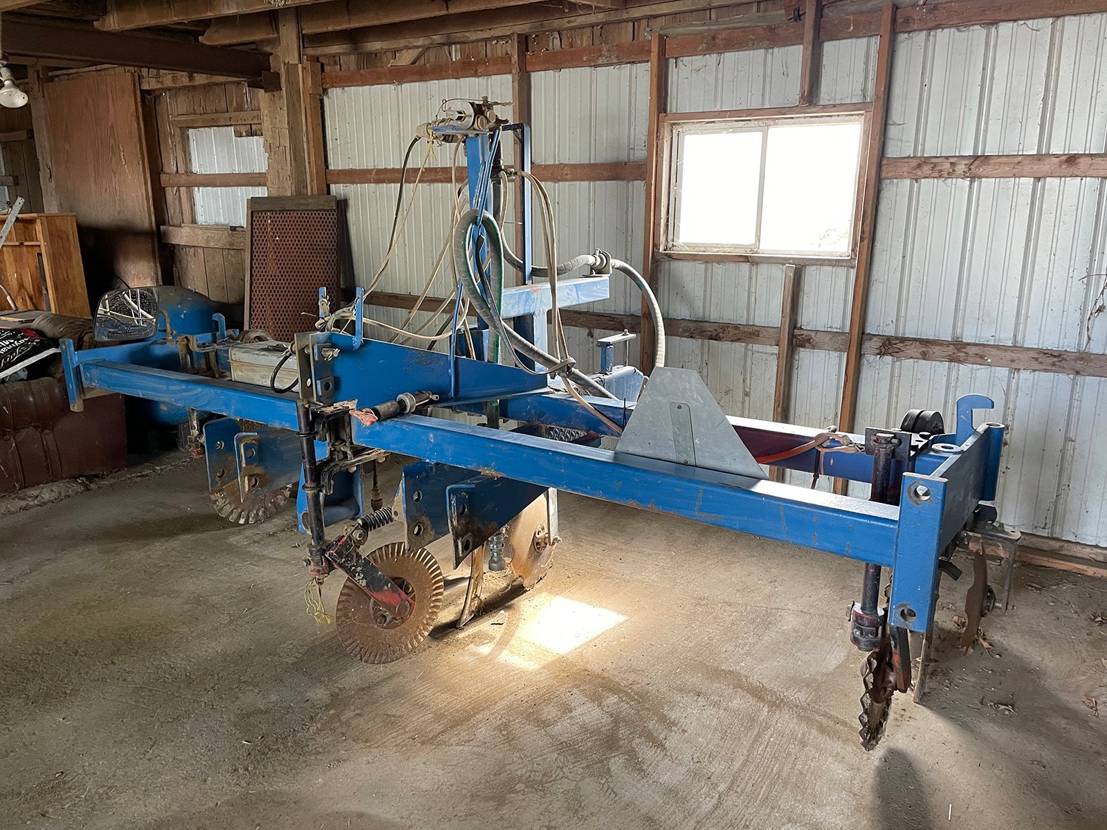Property photo 617 - FARM EQUIPMENT AUCTION IN ALLEN COUNTY, INDIANA