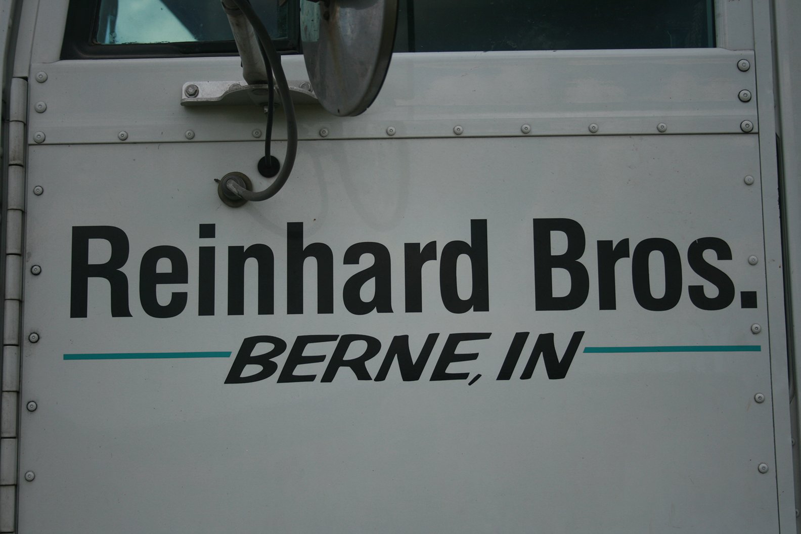 Property photo 1 - FARM EQUIPMENT AUCTION IN BERNE, INDIANA