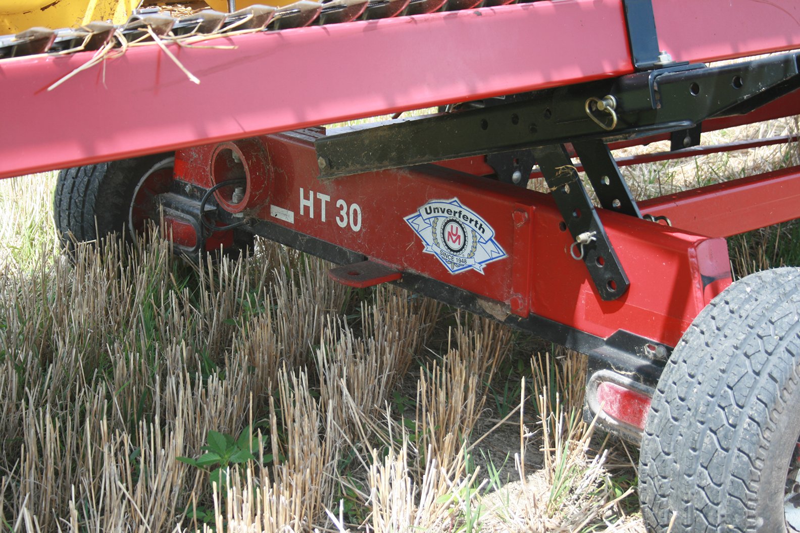 Property photo 10 - FARM EQUIPMENT AUCTION IN BERNE, INDIANA