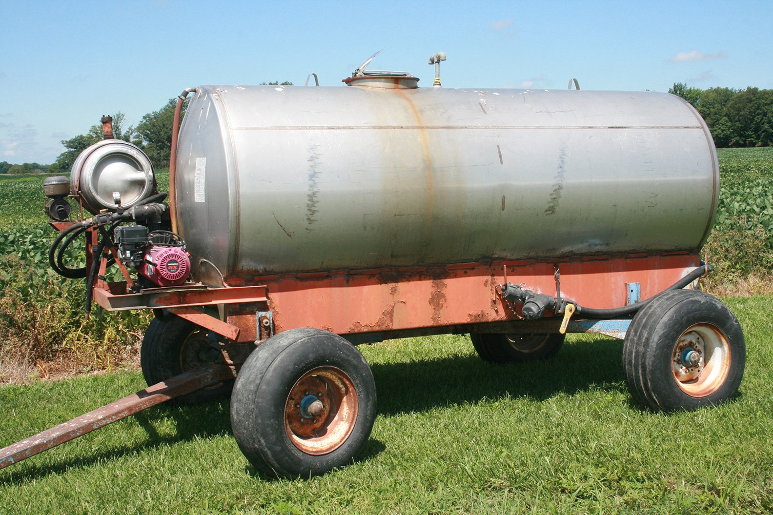 Property photo 16 - FARM EQUIPMENT AUCTION IN BERNE, INDIANA