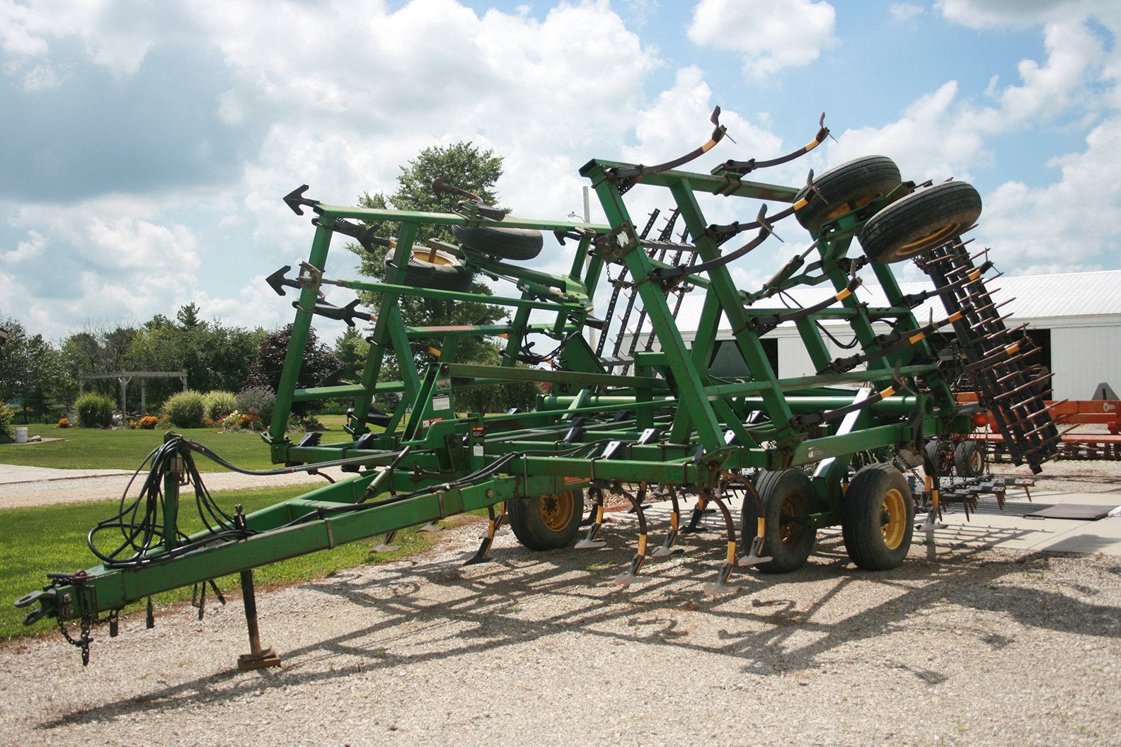 Property photo 17 - FARM EQUIPMENT AUCTION IN BERNE, INDIANA