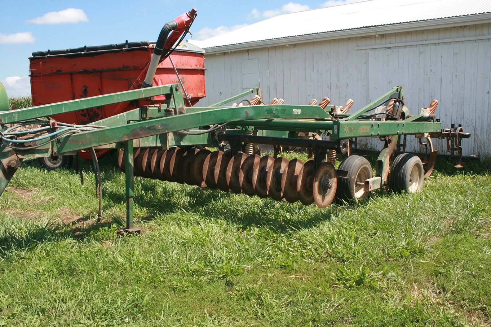 Property photo 20 - FARM EQUIPMENT AUCTION IN BERNE, INDIANA