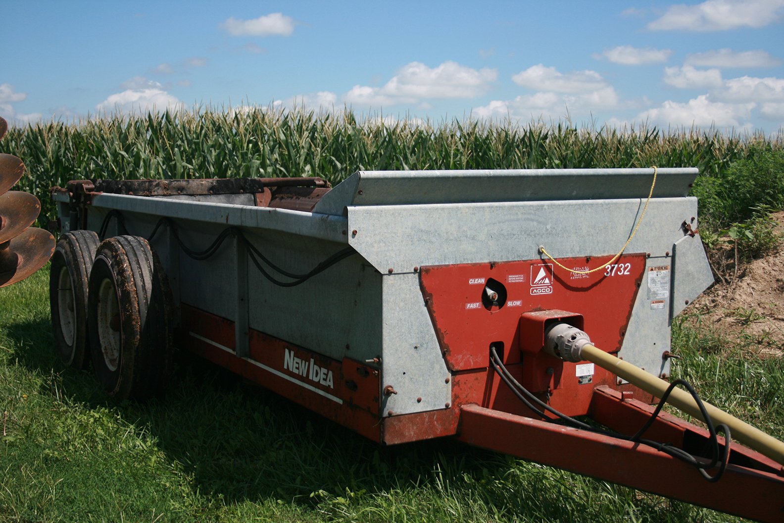 Property photo 24 - FARM EQUIPMENT AUCTION IN BERNE, INDIANA