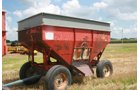 Property photo 37 - FARM EQUIPMENT AUCTION IN BERNE, INDIANA