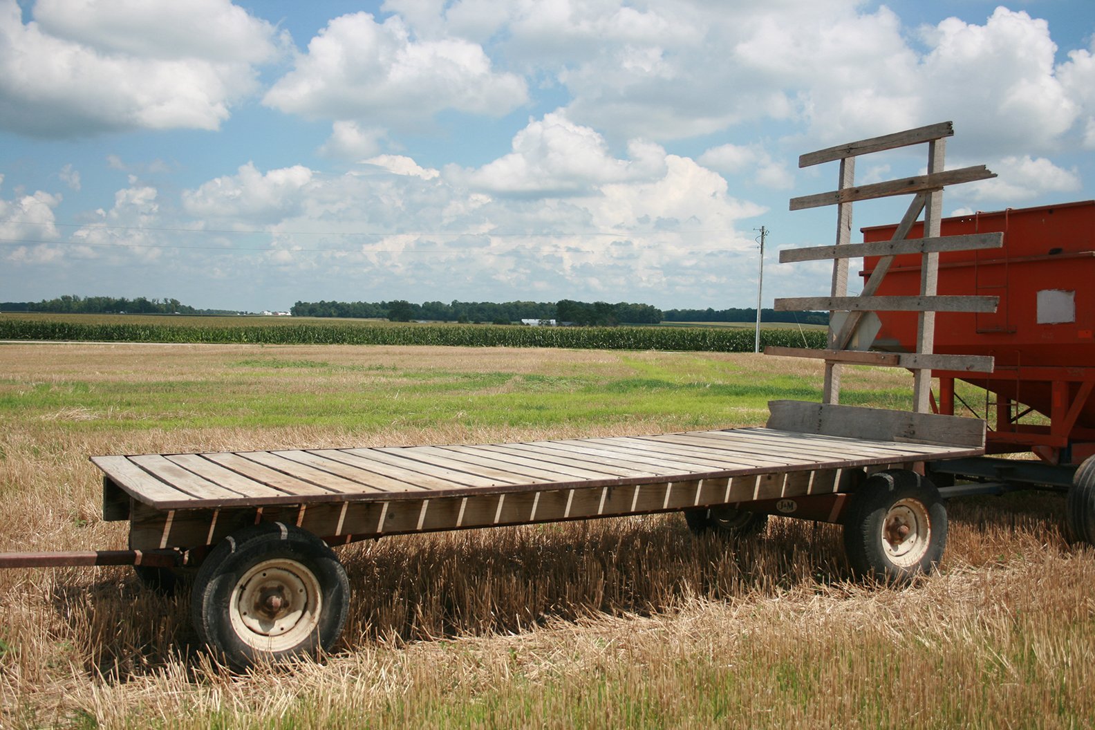 Property photo 38 - FARM EQUIPMENT AUCTION IN BERNE, INDIANA