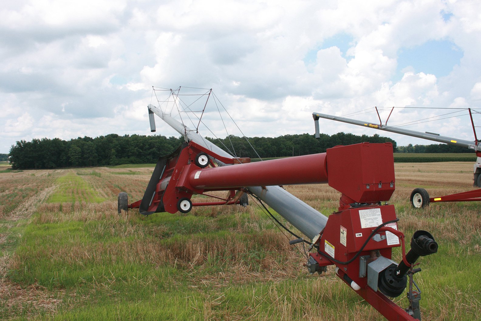Property photo 39 - FARM EQUIPMENT AUCTION IN BERNE, INDIANA