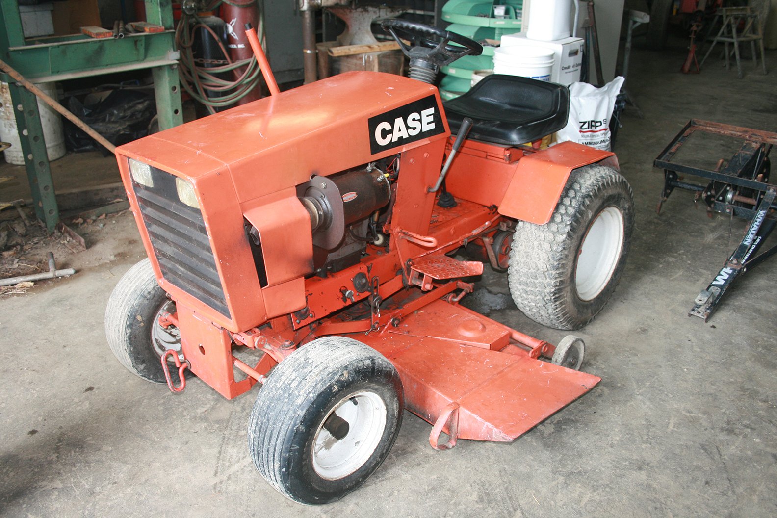 Property photo 7 - FARM EQUIPMENT AUCTION IN BLUFFTON, INDIANA