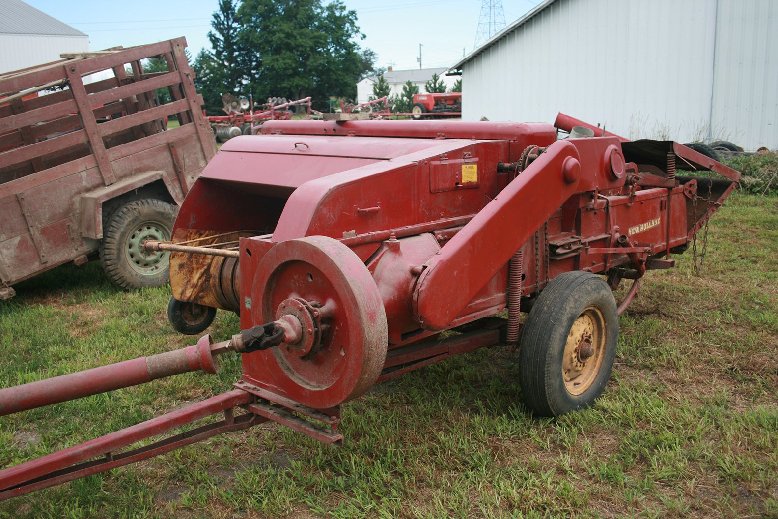 Property photo 23 - FARM EQUIPMENT AUCTION IN BLUFFTON, INDIANA