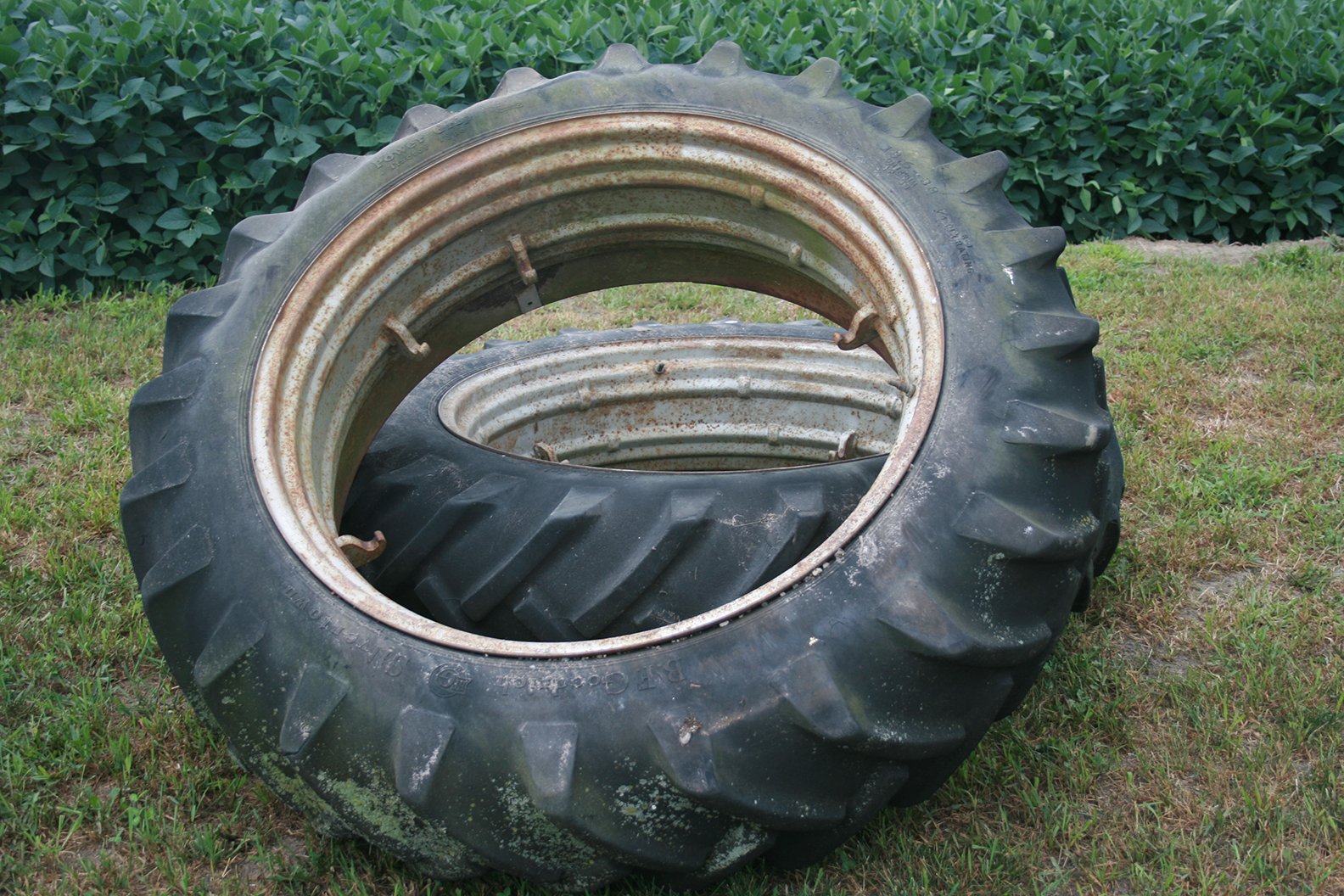 Property photo 43 - FARM EQUIPMENT AUCTION IN BLUFFTON, INDIANA
