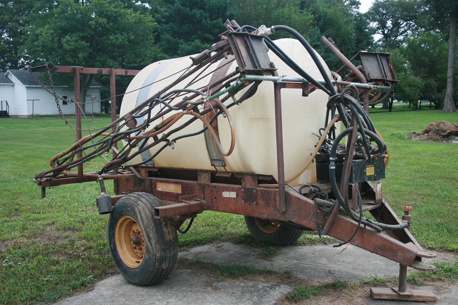 Property photo 52 - FARM EQUIPMENT AUCTION IN BLUFFTON, INDIANA
