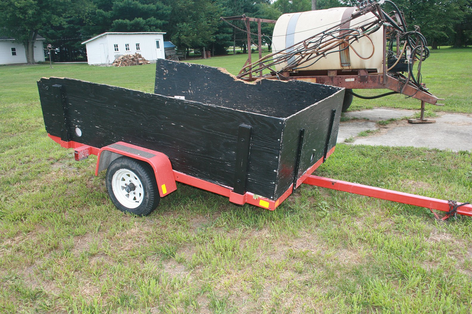 Property photo 53 - FARM EQUIPMENT AUCTION IN BLUFFTON, INDIANA