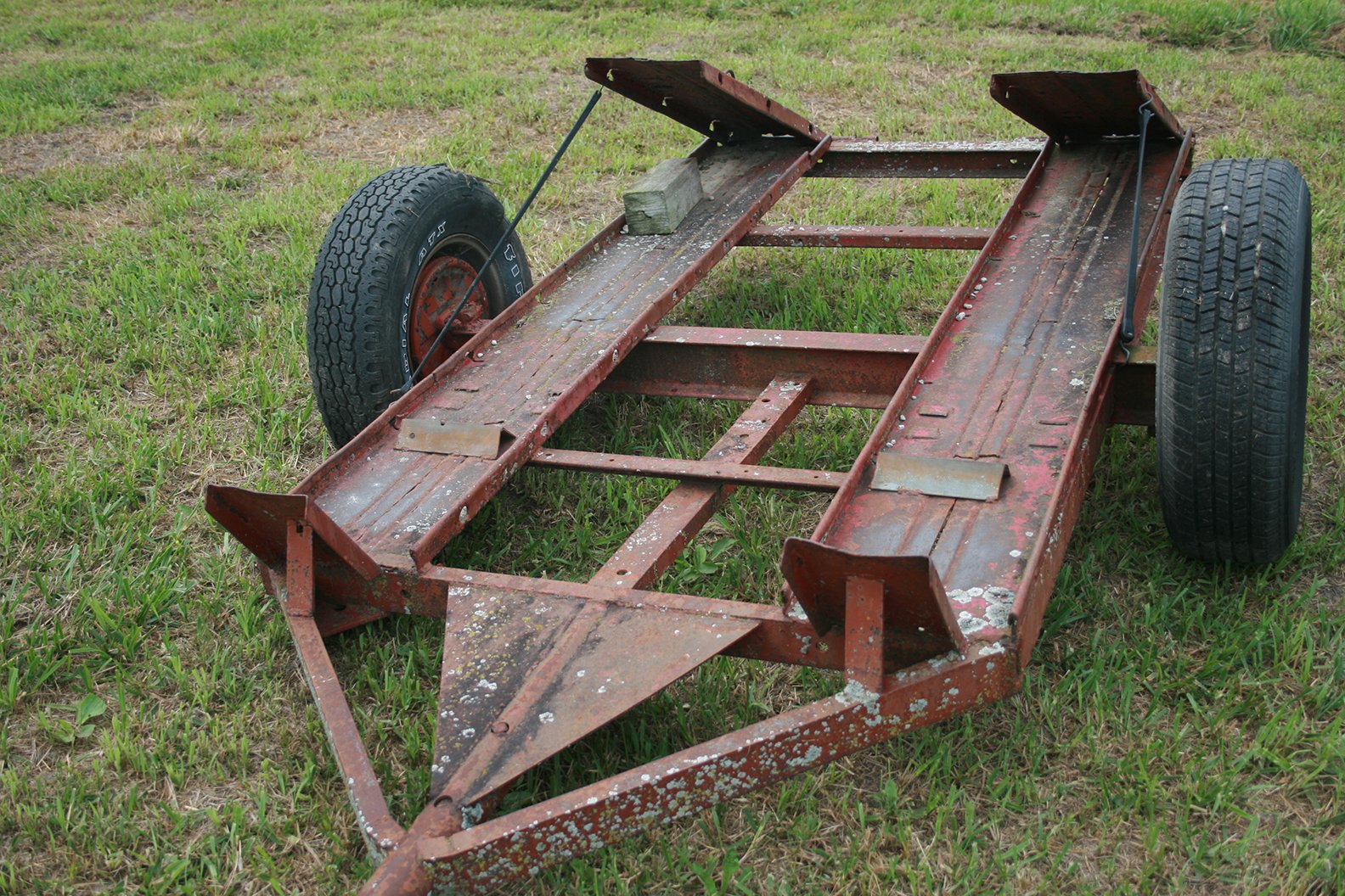 Property photo 66 - FARM EQUIPMENT AUCTION IN BLUFFTON, INDIANA