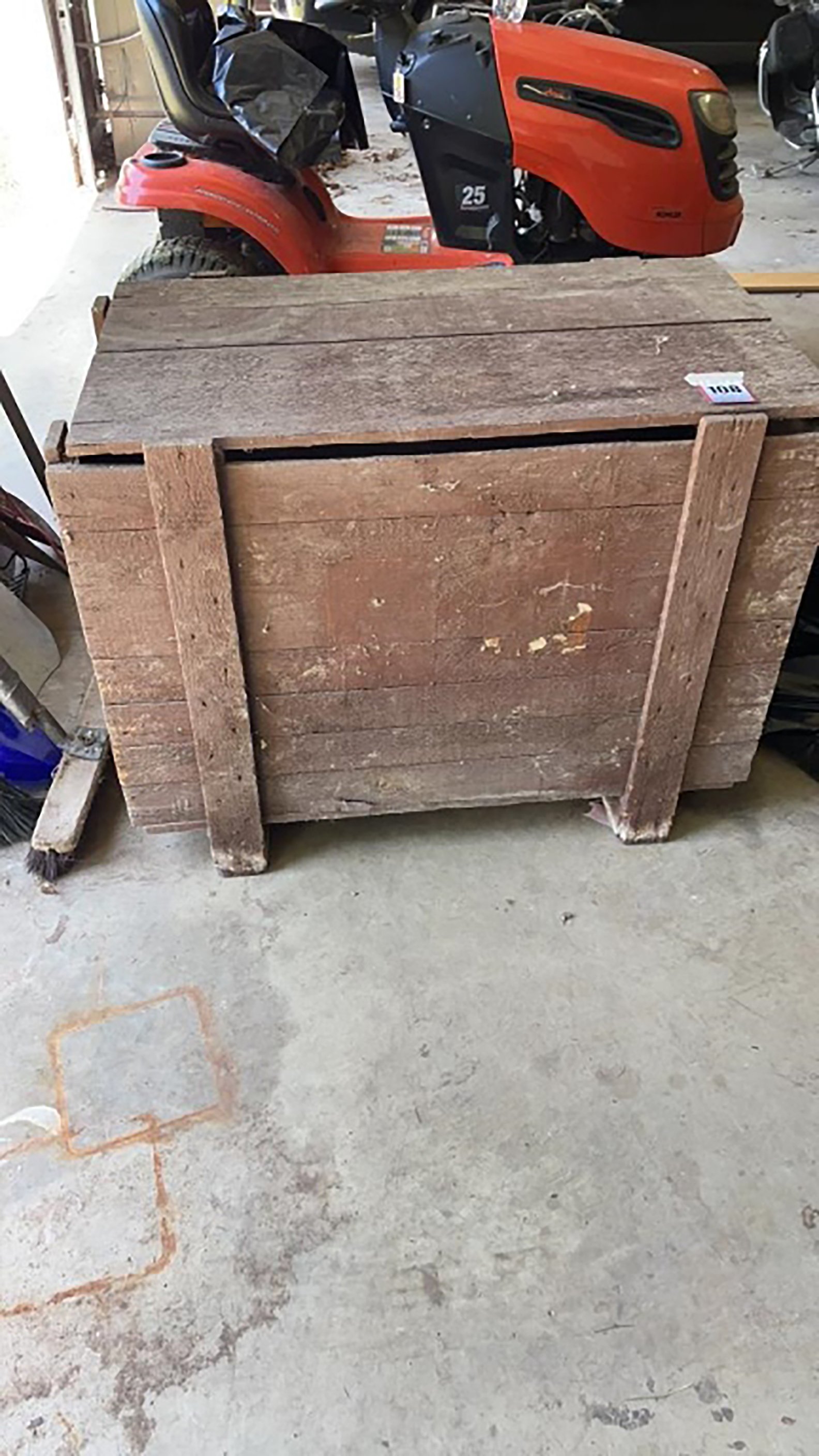 Property photo 127 - TIMED ONLINE ONLY PERSONAL PROPERTY AUCTION - ALLEN COUNTY, INDIANA