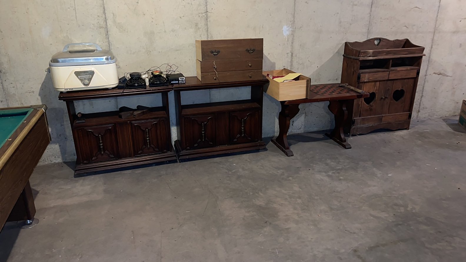Property photo 164 - TIMED ONLINE ONLY PERSONAL PROPERTY AUCTION - ALLEN COUNTY, INDIANA