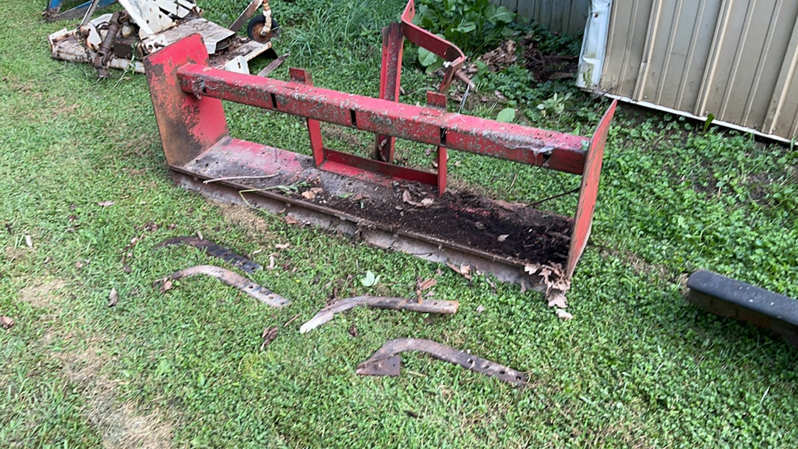 Property photo 60 - TIMED ONLINE ONLY PERSONAL PROPERTY AUCTION - ALLEN COUNTY, INDIANA