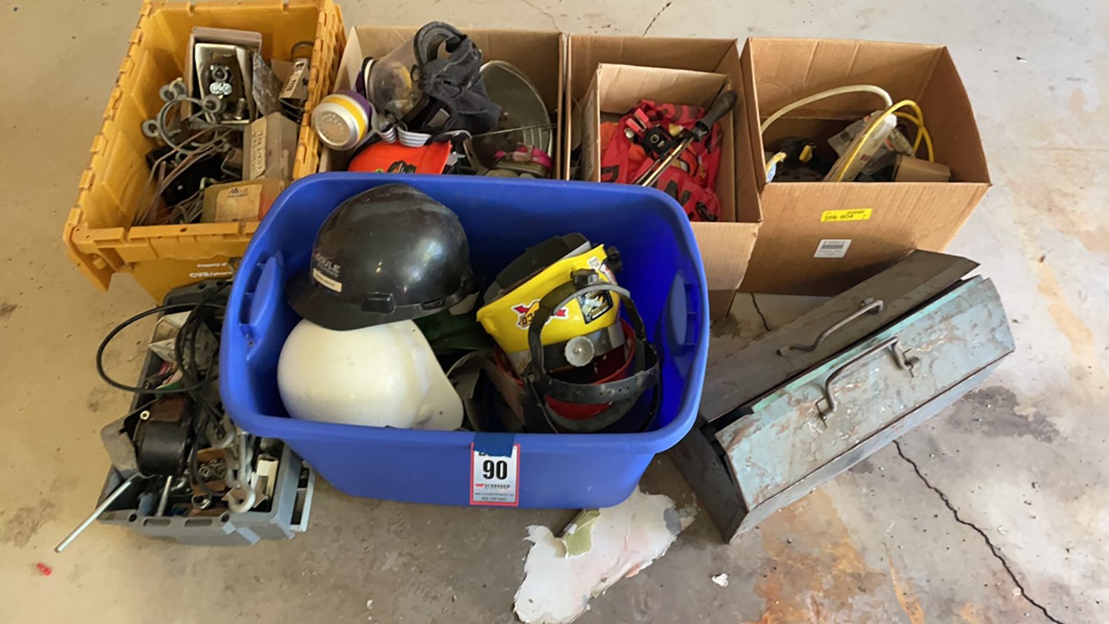 Property photo 110 - TIMED ONLINE ONLY PERSONAL PROPERTY AUCTION - ALLEN COUNTY, INDIANA