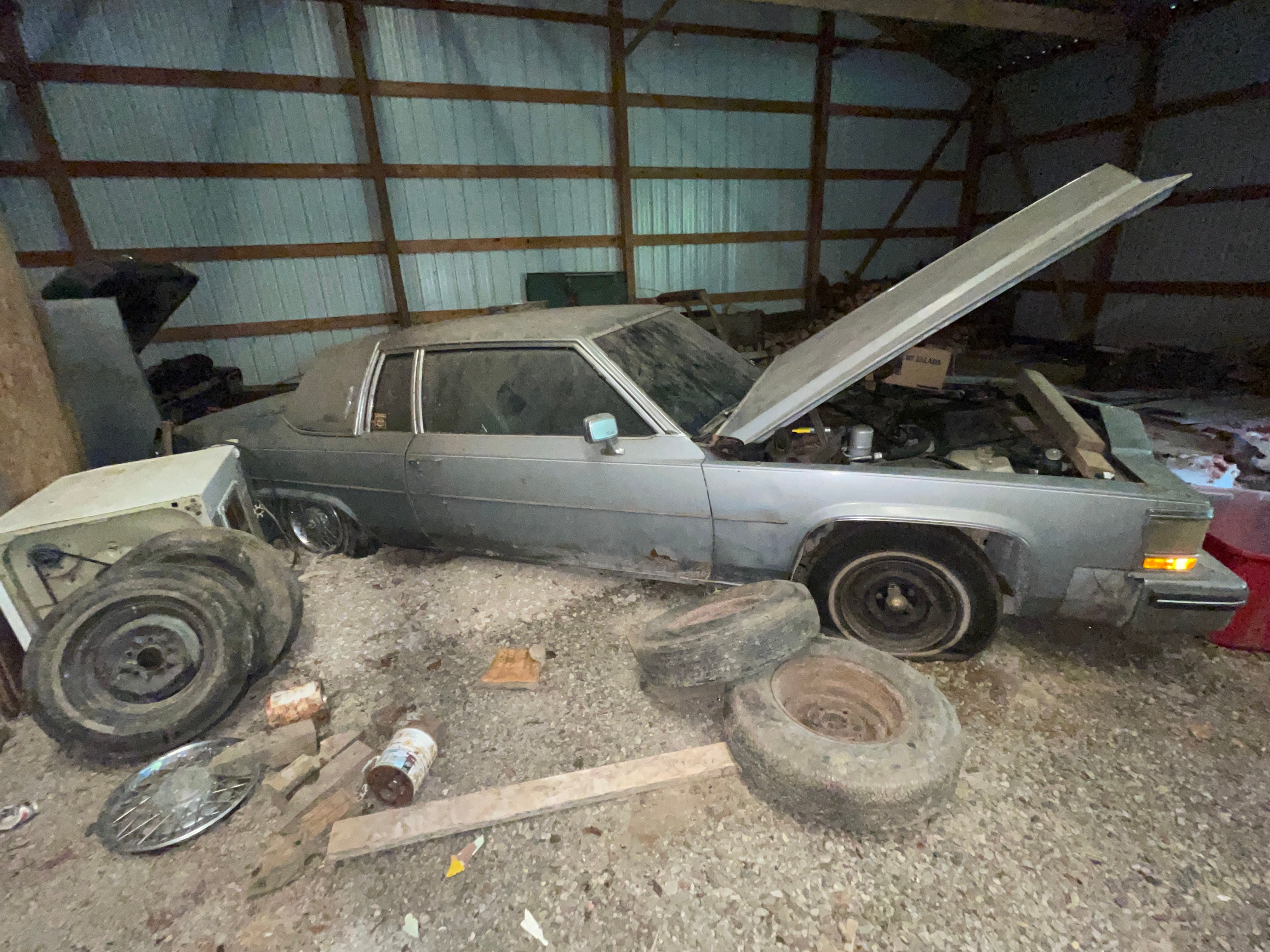 Property photo 9 - TIMED ONLINE ONLY PERSONAL PROPERTY AUCTION - ALLEN COUNTY, INDIANA