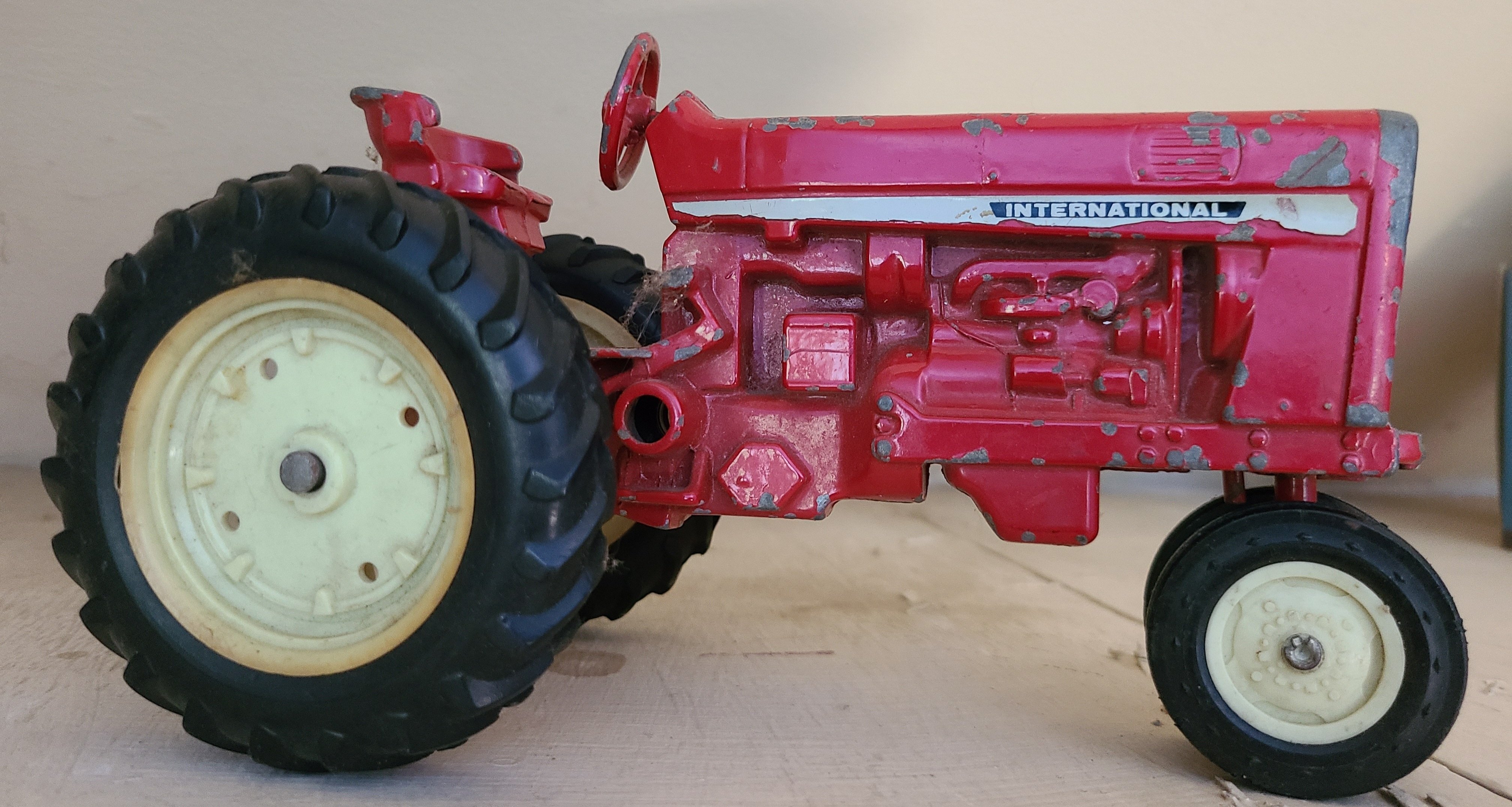 Property photo 39 - TIMED ONLINE ONLY PERSONAL PROPERTY AUCTION IN NEWTON COUNTY, INDIANA