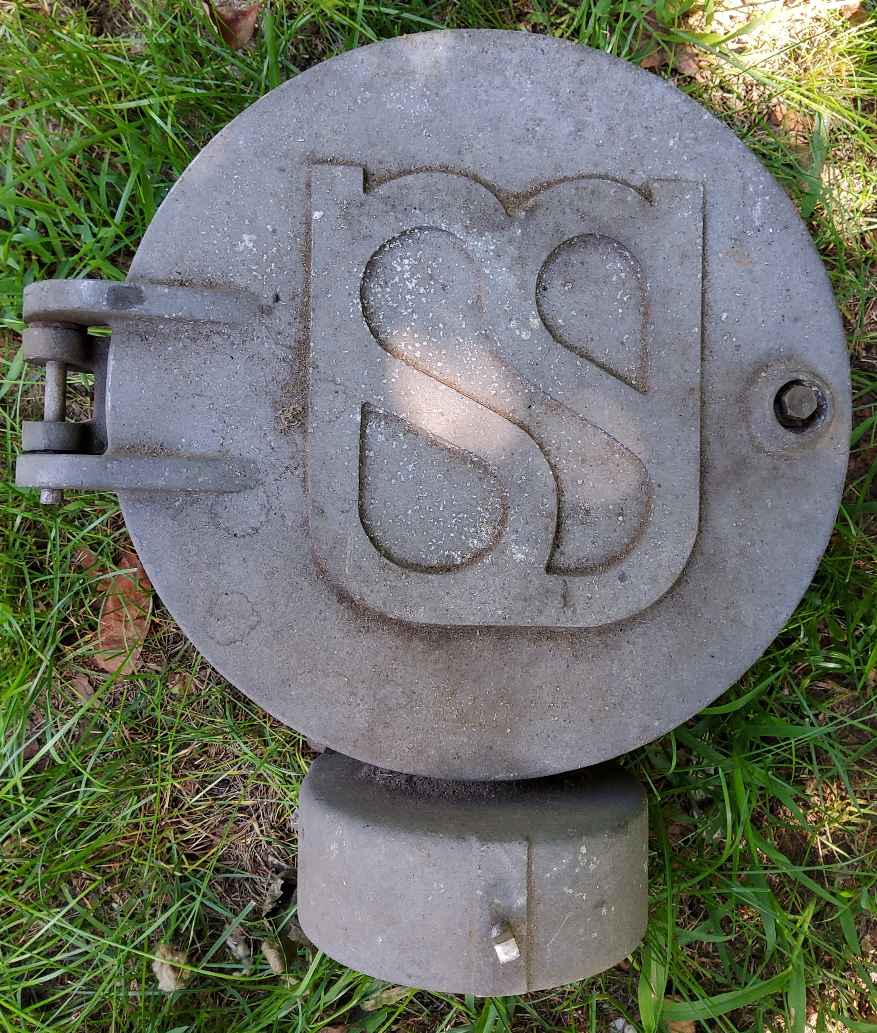 Property photo 20 - TIMED ONLINE ONLY PERSONAL PROPERTY AUCTION IN NEWTON COUNTY, INDIANA