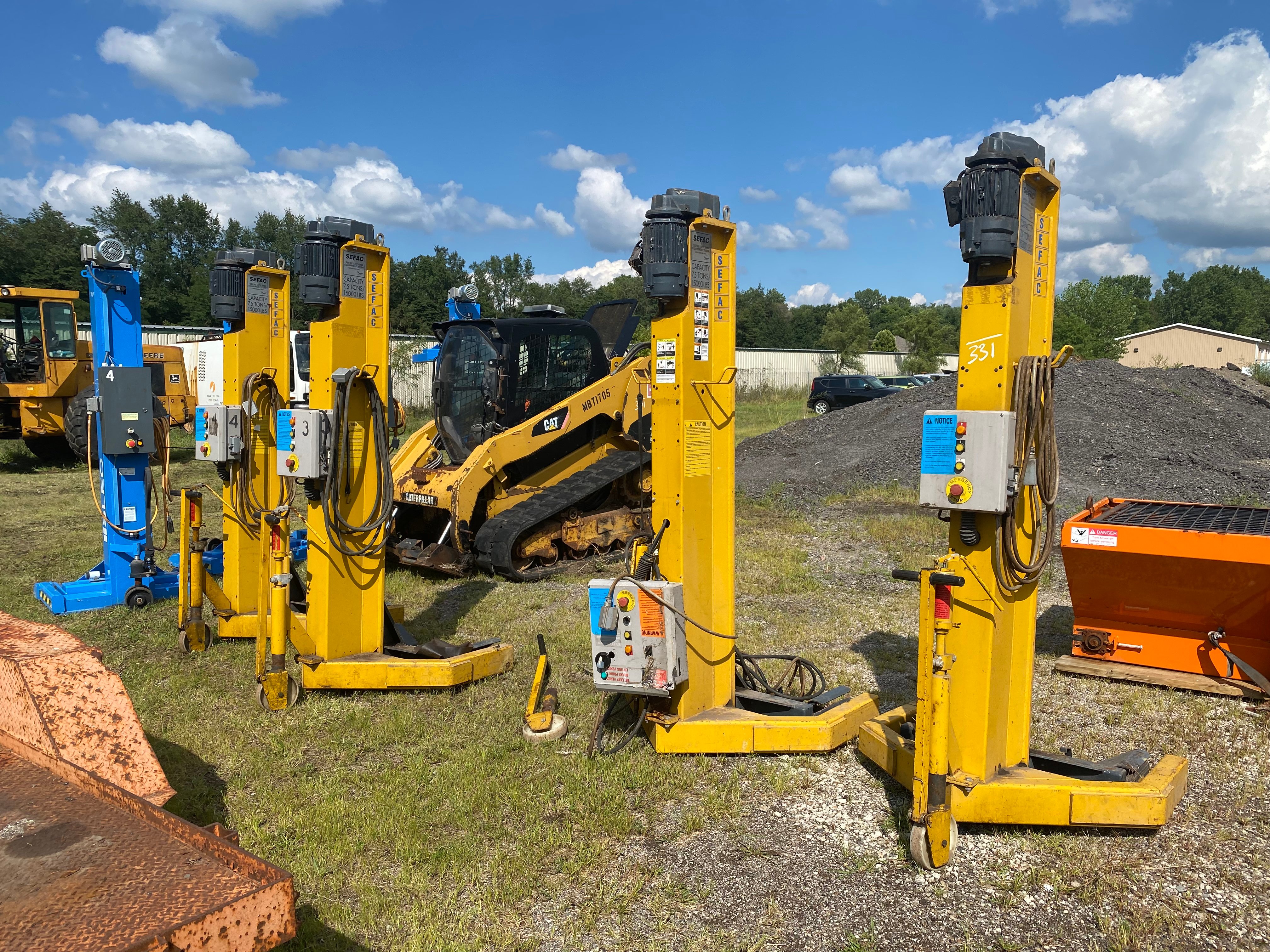 Property photo 22 - TIMED ONLINE ONLY EXCESS TRUCK & EQUIPMENT AUCTION - ELKHART COUNTY, INDIANA