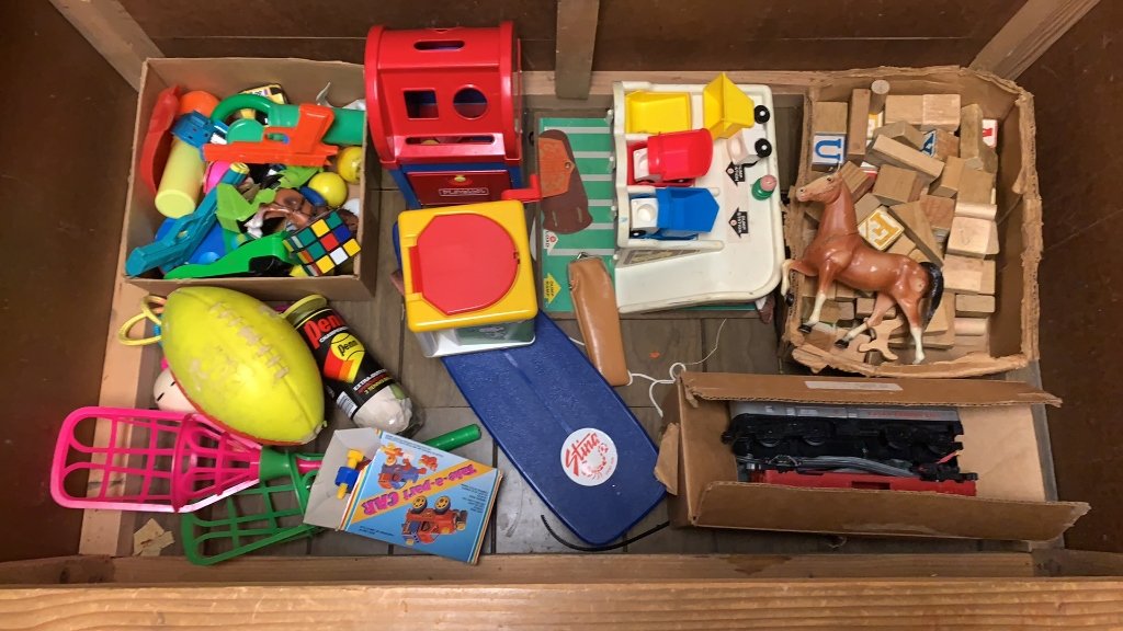 Property photo 28 - TIMED ONLINE ONLY PERSONAL PROPERTY AUCTION - ALLEN COUNTY, INDIANA