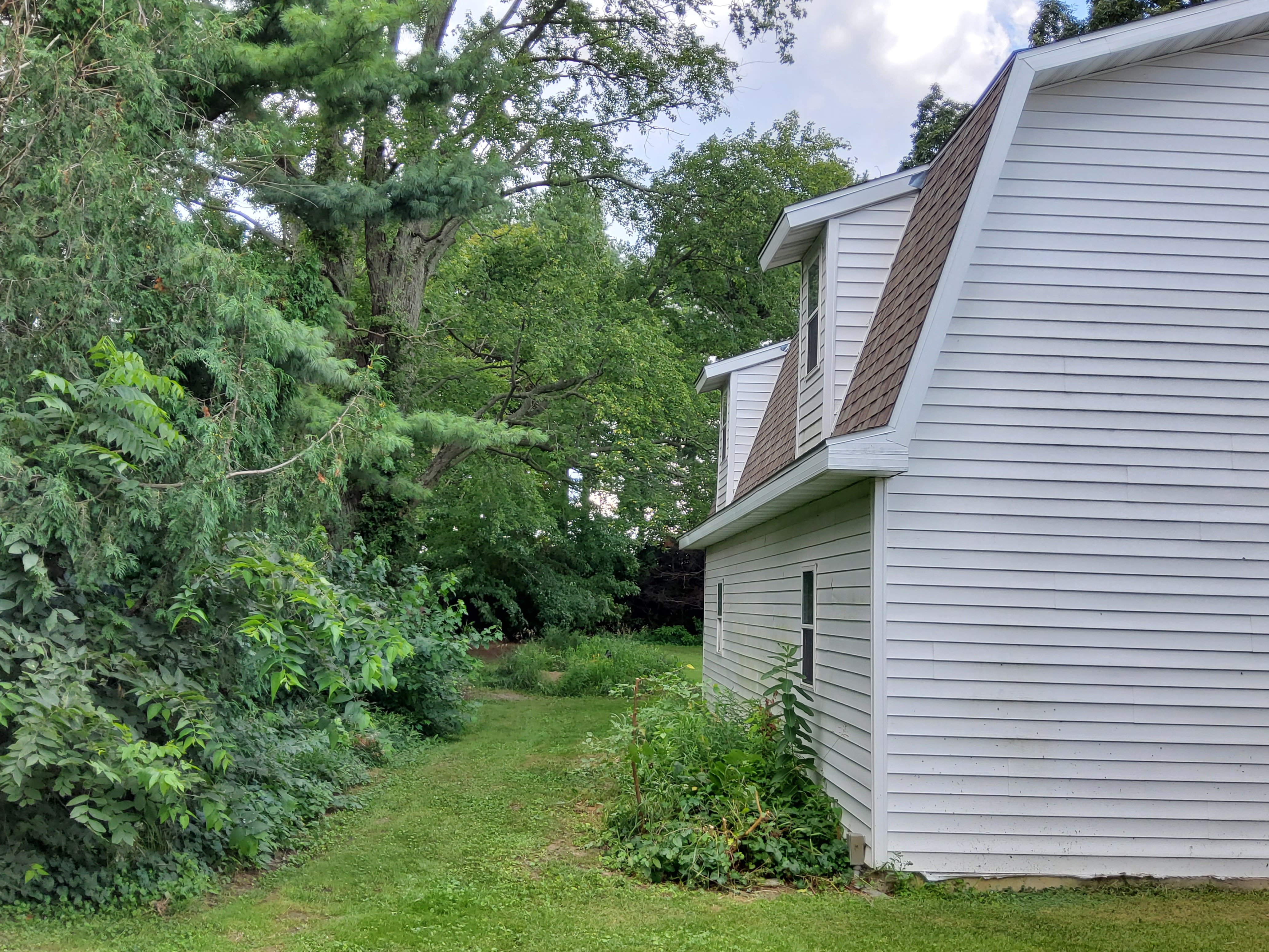 Property photo 59 - REAL ESTATE AUCTION - 3.24+/- ACRES OFFERED IN 1 TRACT IN WHITLEY COUNTY, INDIANA