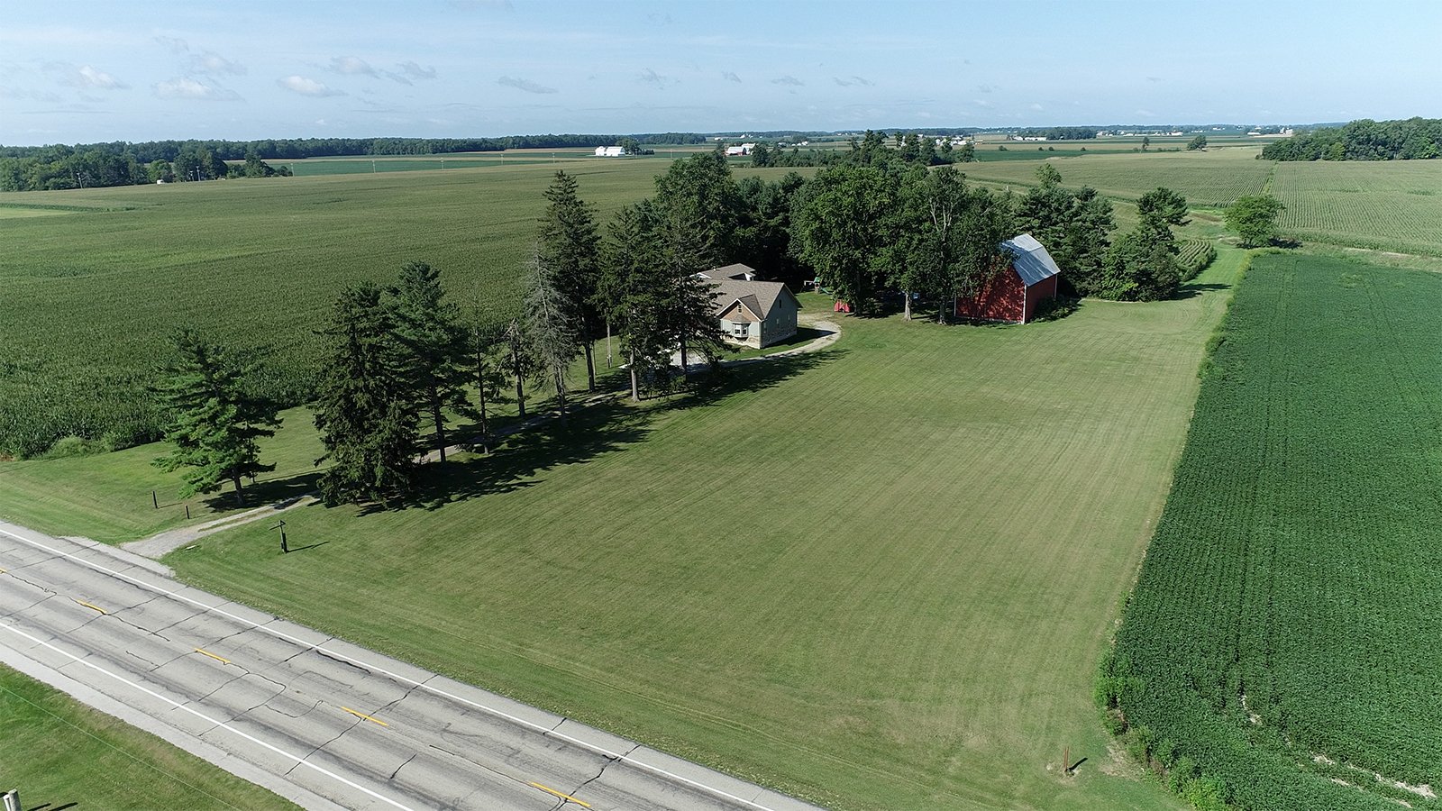 Property photo 1 - REAL ESTATE AUCTION - 3.24+/- ACRES OFFERED IN 1 TRACT IN WHITLEY COUNTY, INDIANA