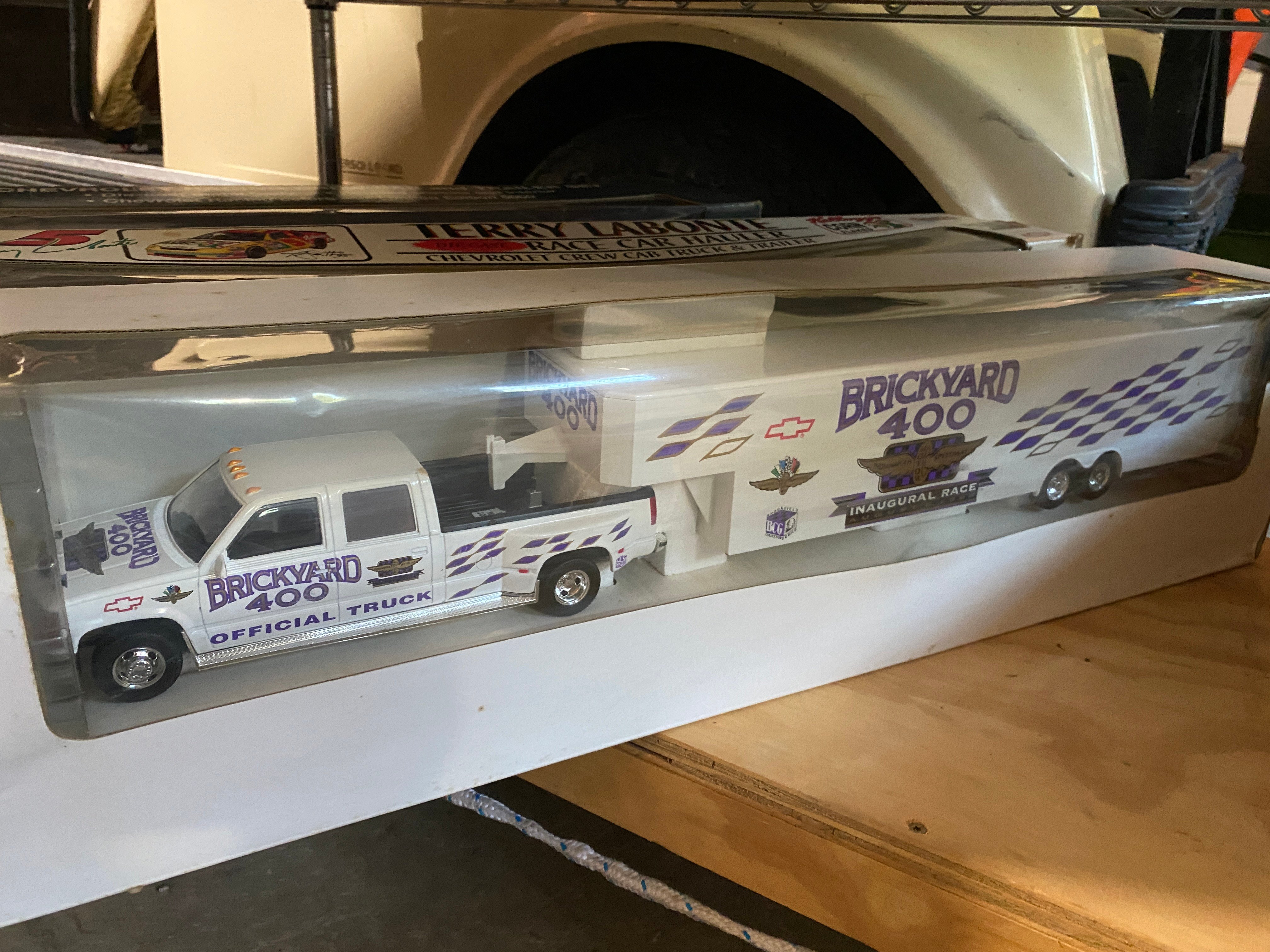 Property photo 10 - TIMED ONLINE ONLY NASCAR COLLECTION AUCTION - LAGRANGE COUNTY, INDIANA