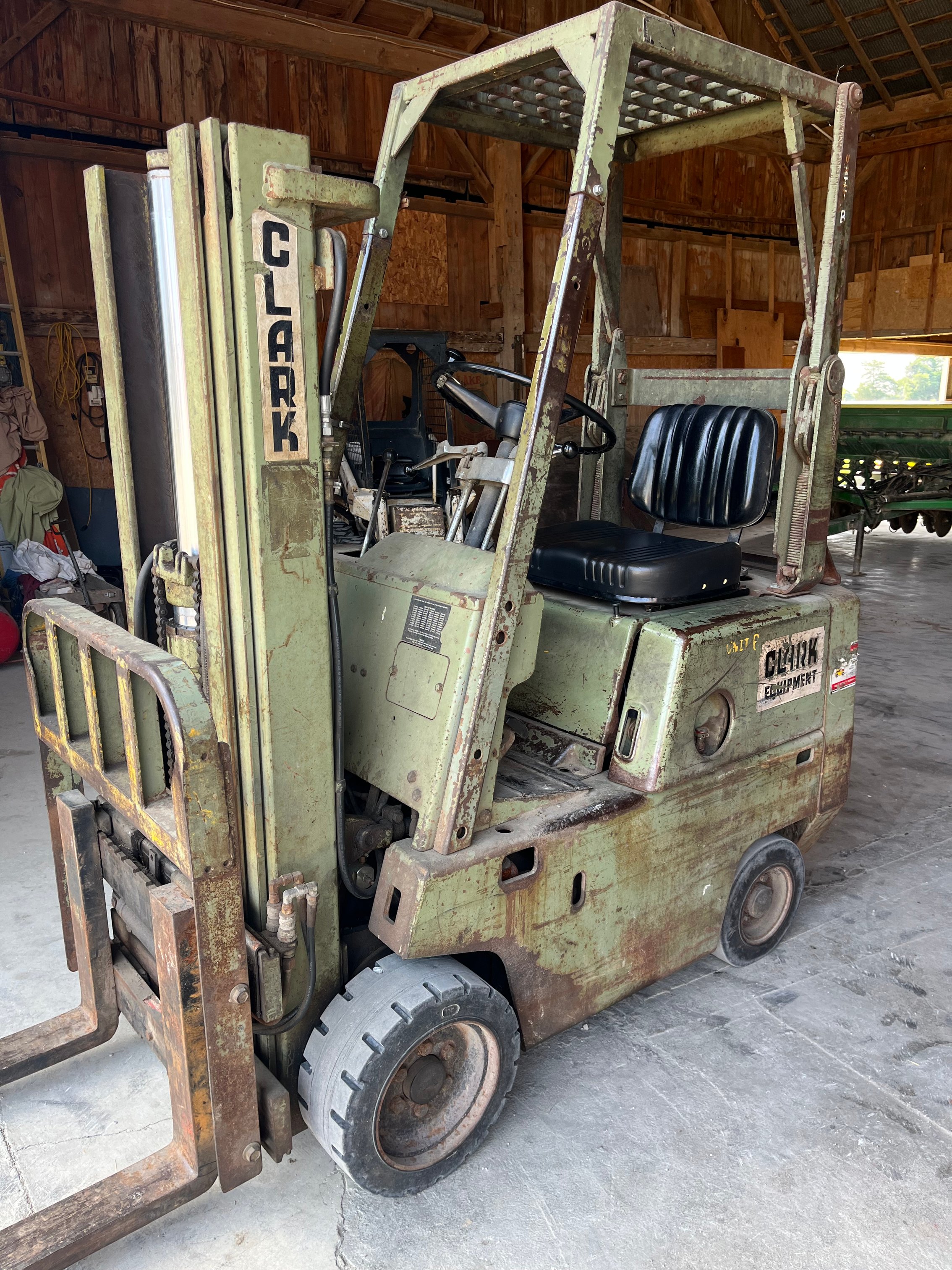 Property photo 25 - FARM EQUIPMENT RETIREMENT AUCTION - MIAMI COUNTY, OHIO