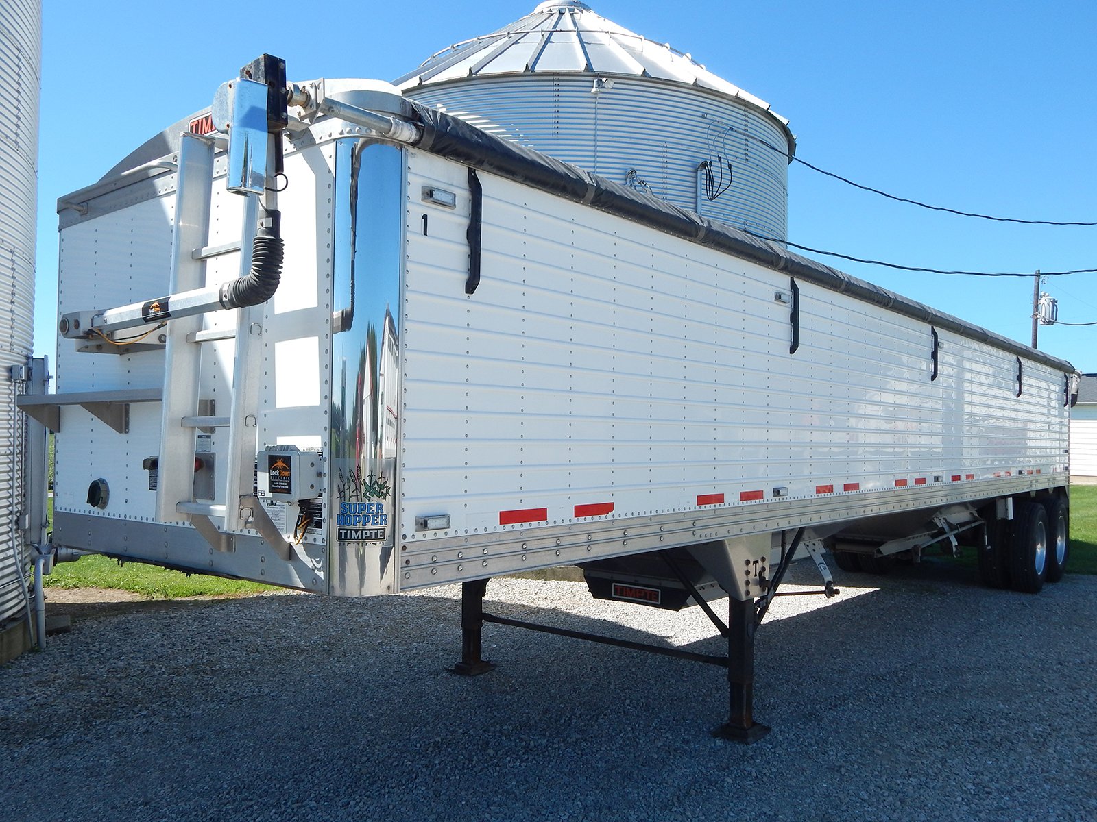 Property photo 4 - FARM EQUIPMENT AUCTION IN CLINTON COUNTY, INDIANA