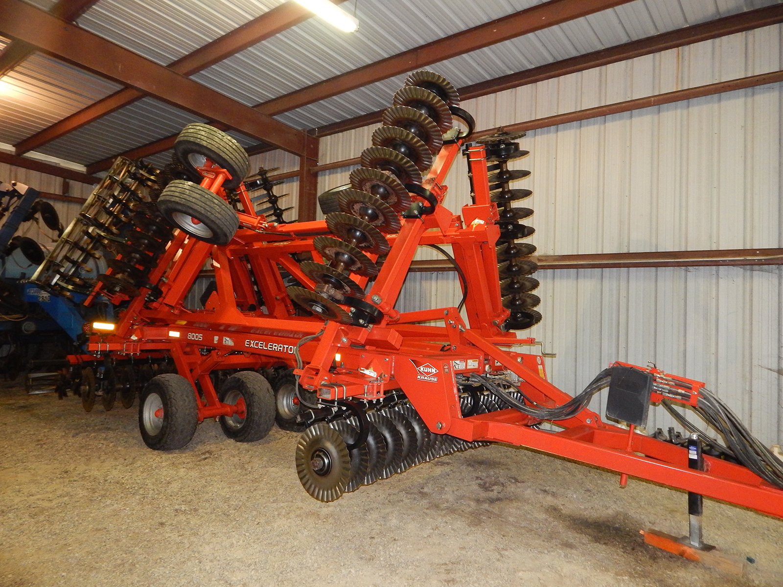 Property photo 17 - FARM EQUIPMENT AUCTION IN CLINTON COUNTY, INDIANA